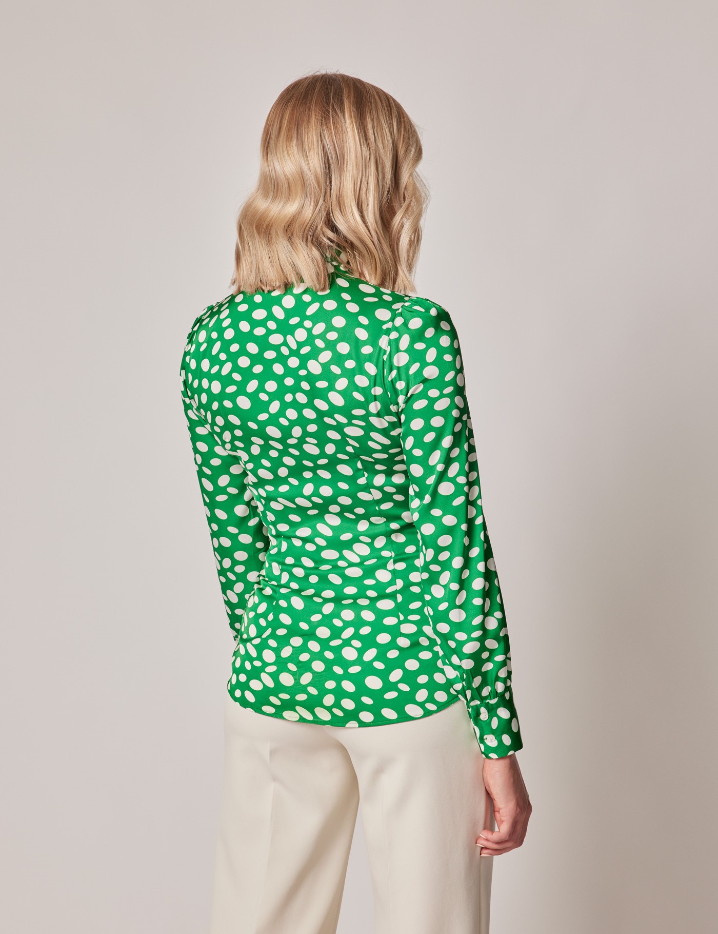 Women S Green White Polka Dot Print Pussy Bow Blouse Hawes Curtis