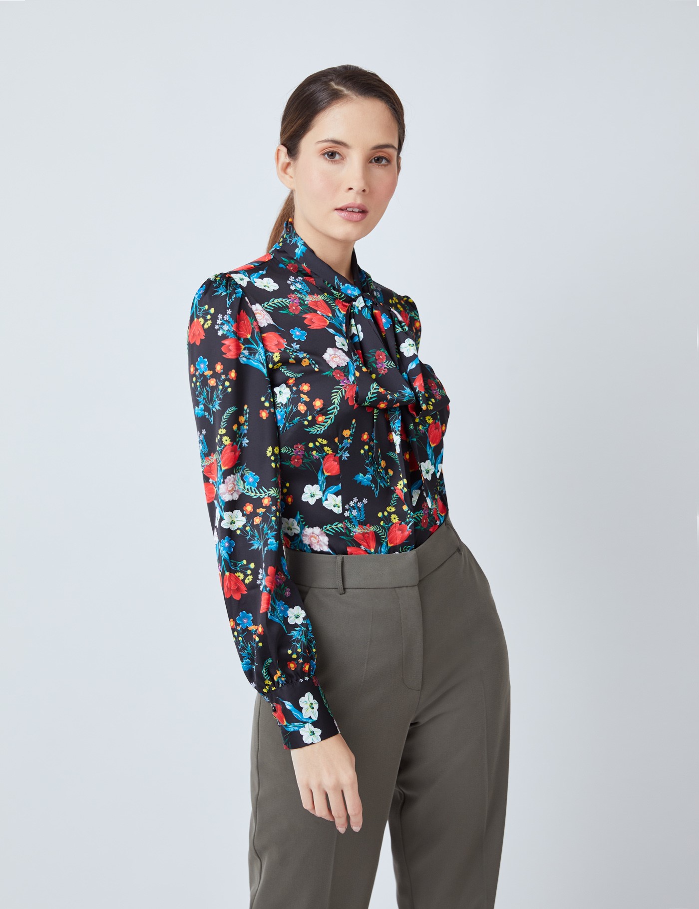 Satin Botanical Tulips Print Women S Fitted Blouse With Single Cuff And