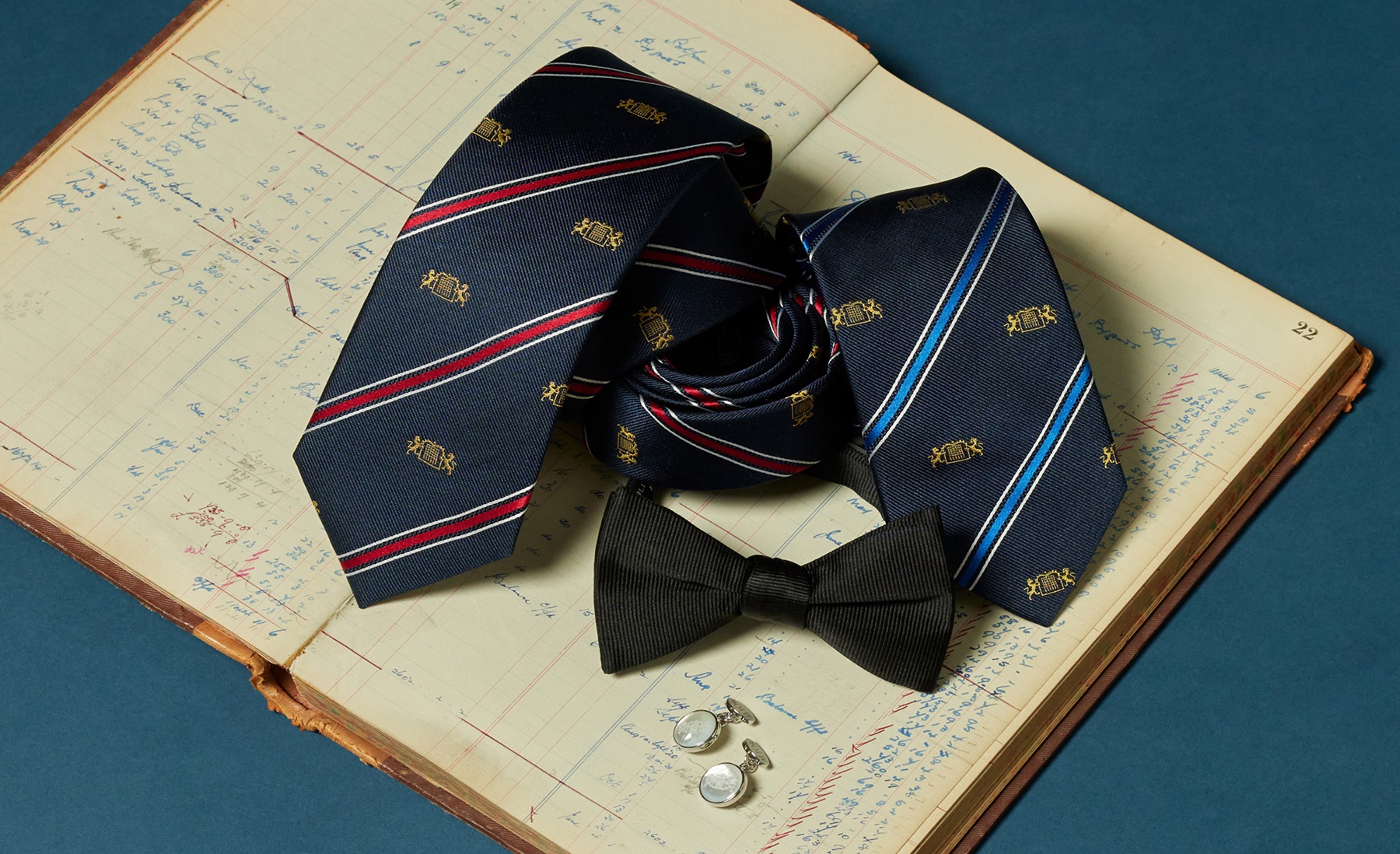 hawes and curtis knitted tie
