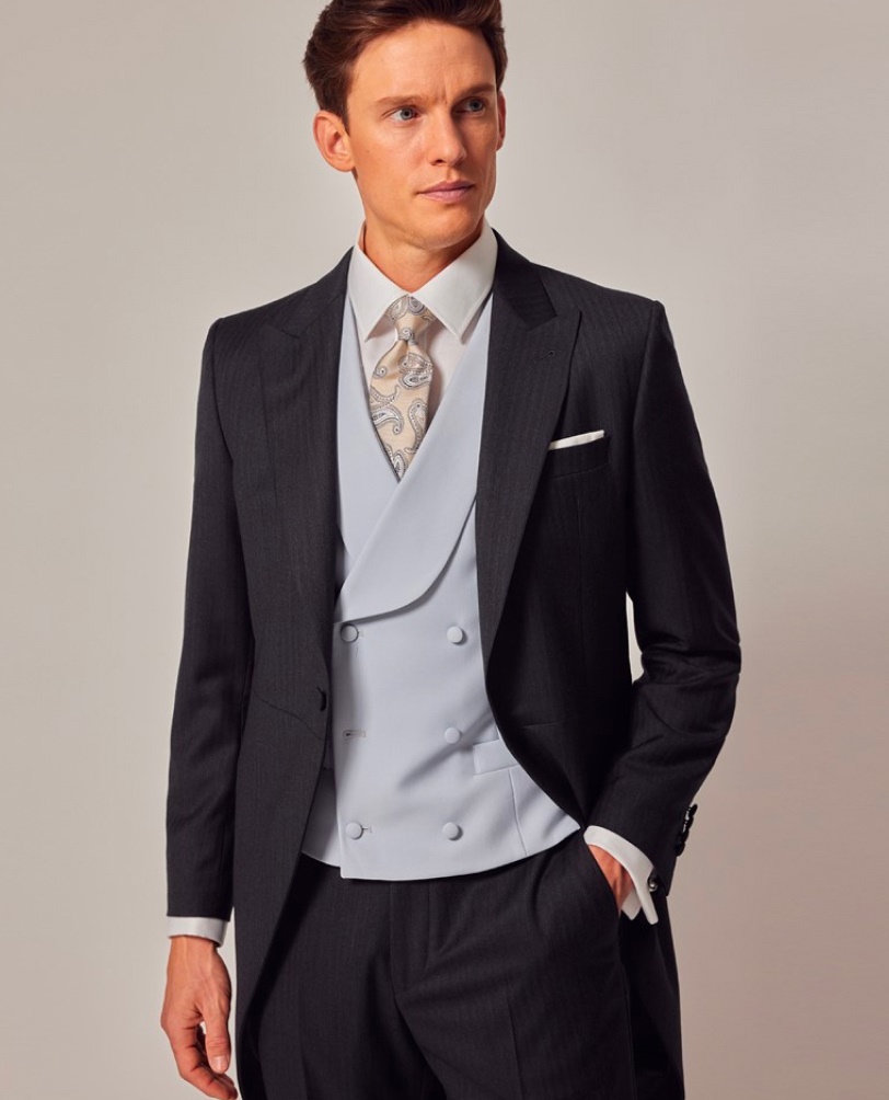 Men's Clothing: Spring 2024 Collection - Hawes & Curtis