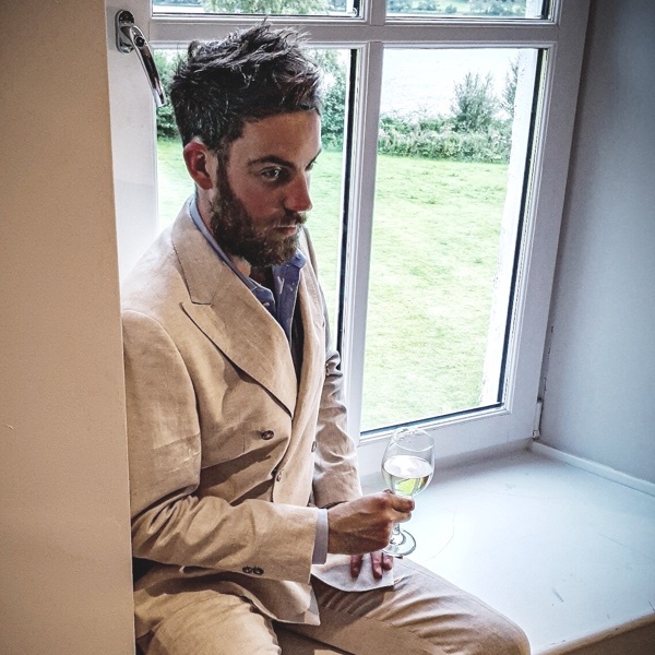 Men in Linen Suits | Hawes & Curtis | UK