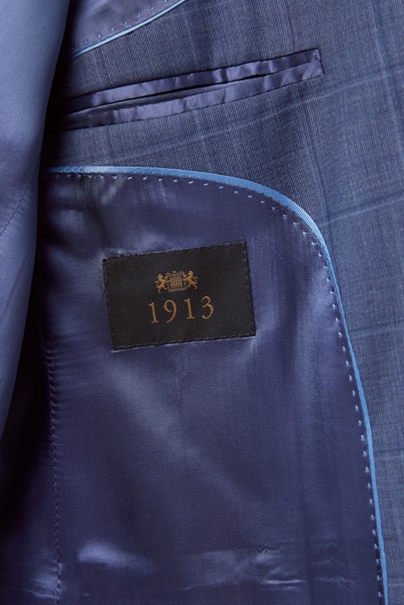 High quality inner fabric makes a good quality suits - Hawes & Curtis