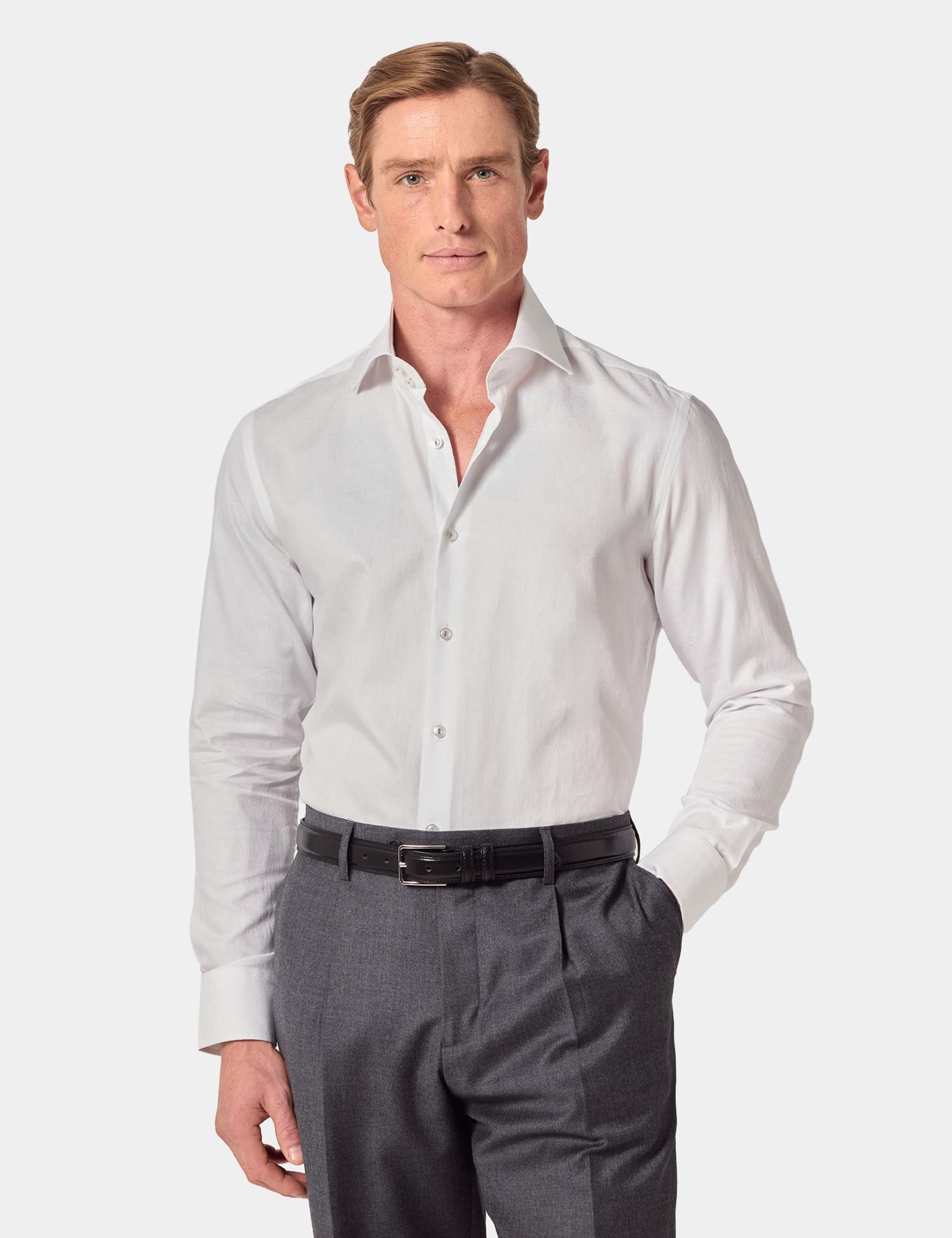 Hawes & Curtis Slim Fit White Paisley Jacquard Curtis Shirt Size: Small