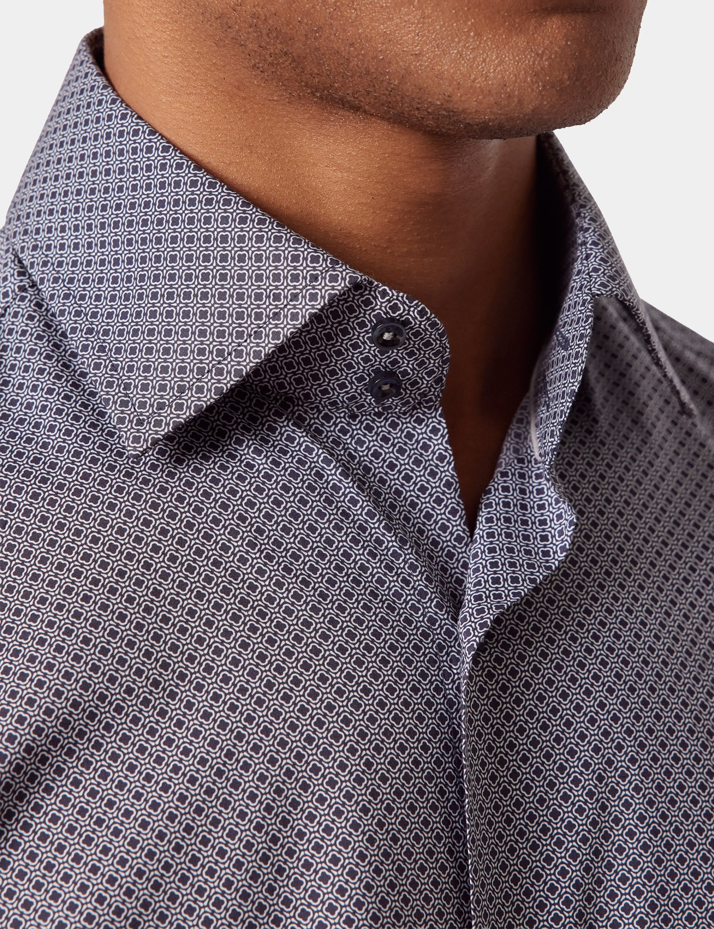 Hawes & Curtis Slim Fit Navy & White Geometric Curtis Shirt Size: XXXL image 2