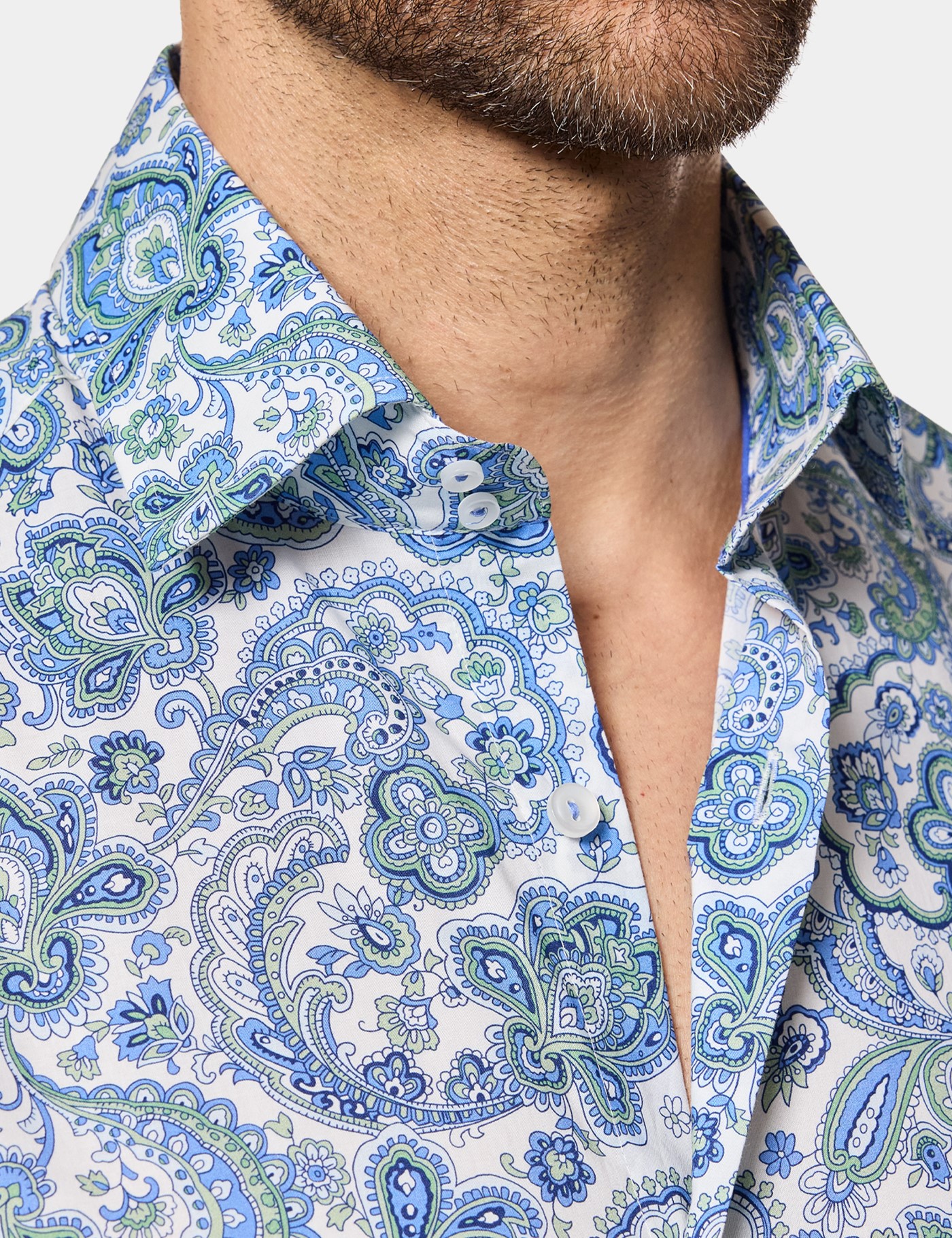 Hawes & Curtis Slim Fit White & Blue Paisley Curtis Shirt Size: XS image 3