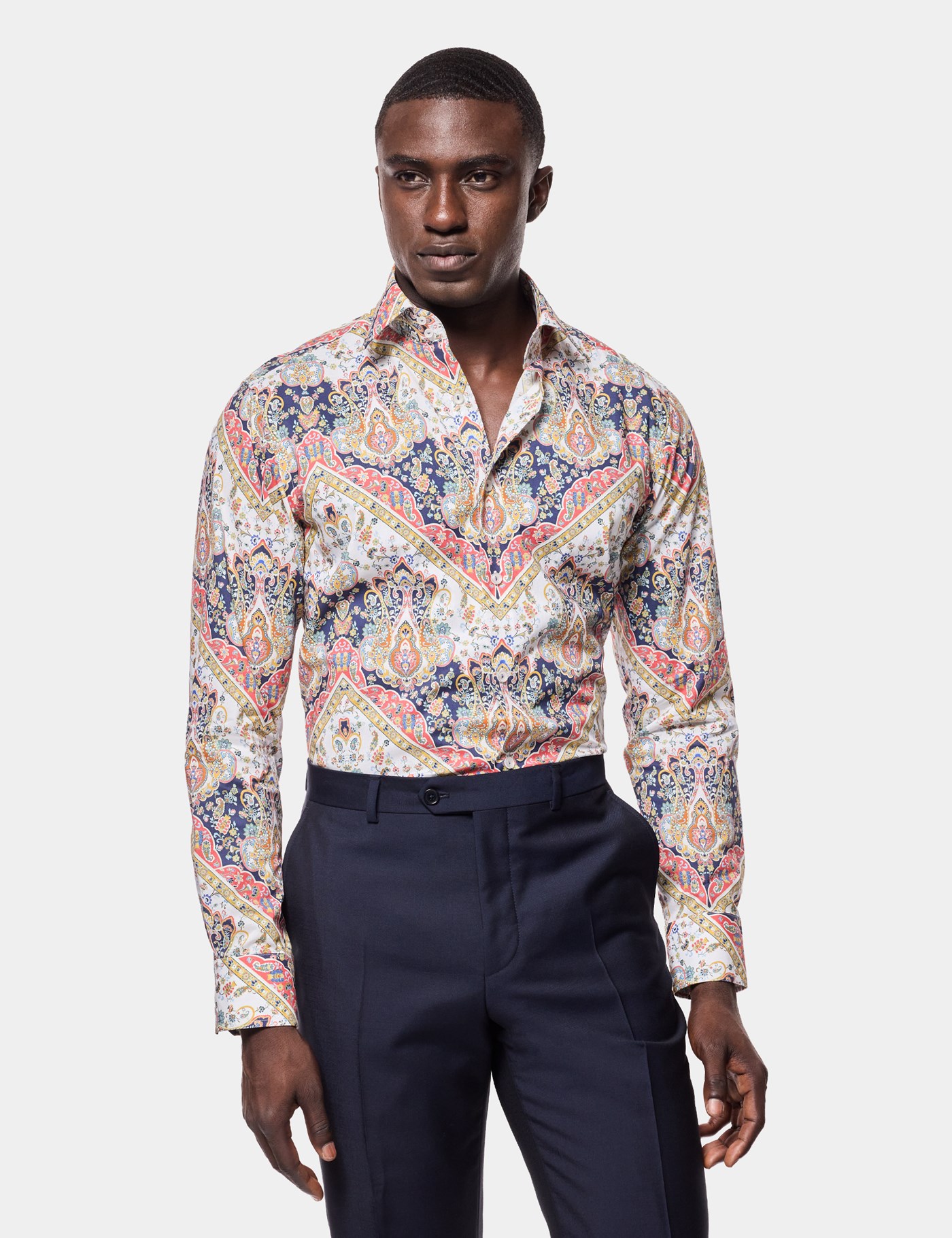 Hawes & Curtis Slim Fit Red & Navy Paisley Cotton Poplin Curtis Shirt Size: XS