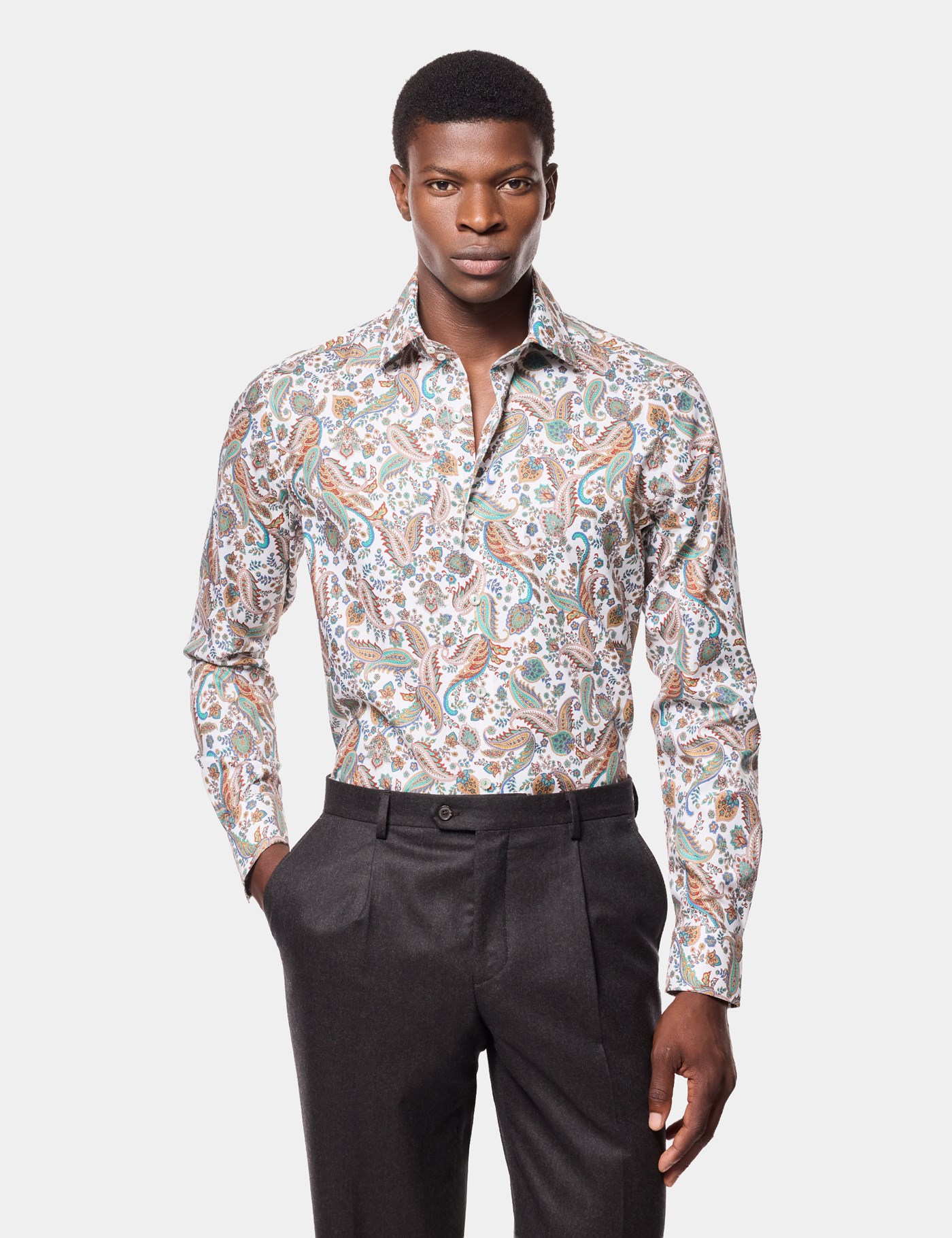Hawes & Curtis Slim Fit White & Red Paisley Twill Non-Iron Curtis Shirt Size: XXXL