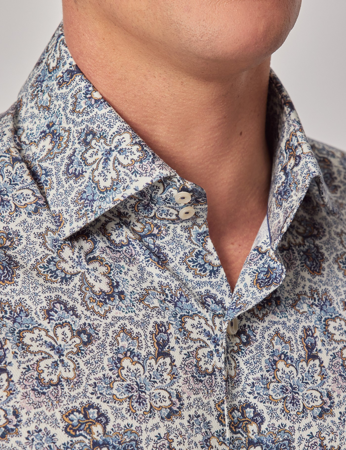 Hawes & Curtis Slim Fit Cream & Blue Floral Diamond Weave Curtis Shirt Size: XXXL image 2