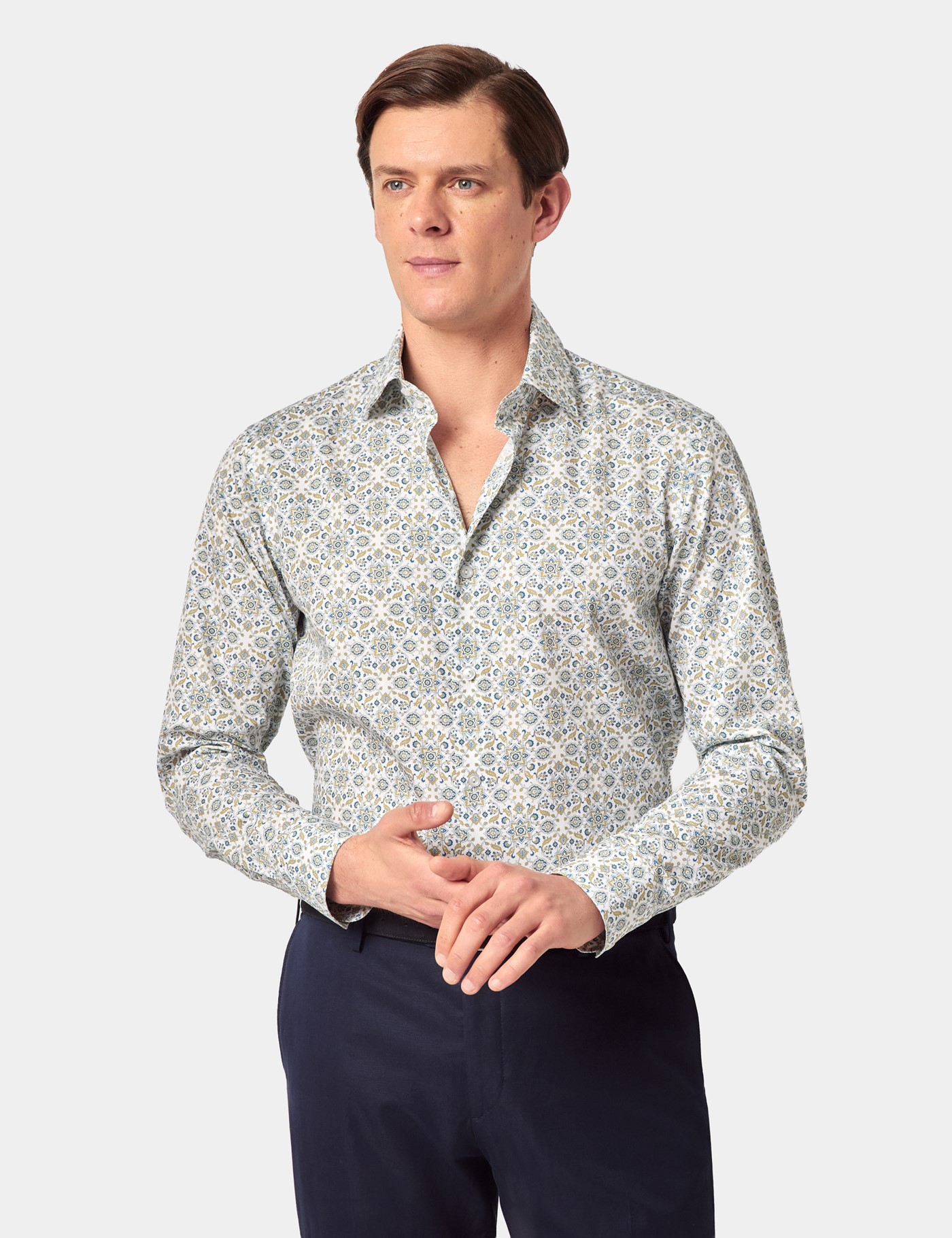 Hawes & Curtis Slim Fit White & Green Geometric Diamond Weave Curtis Shirt Size: Large | Long