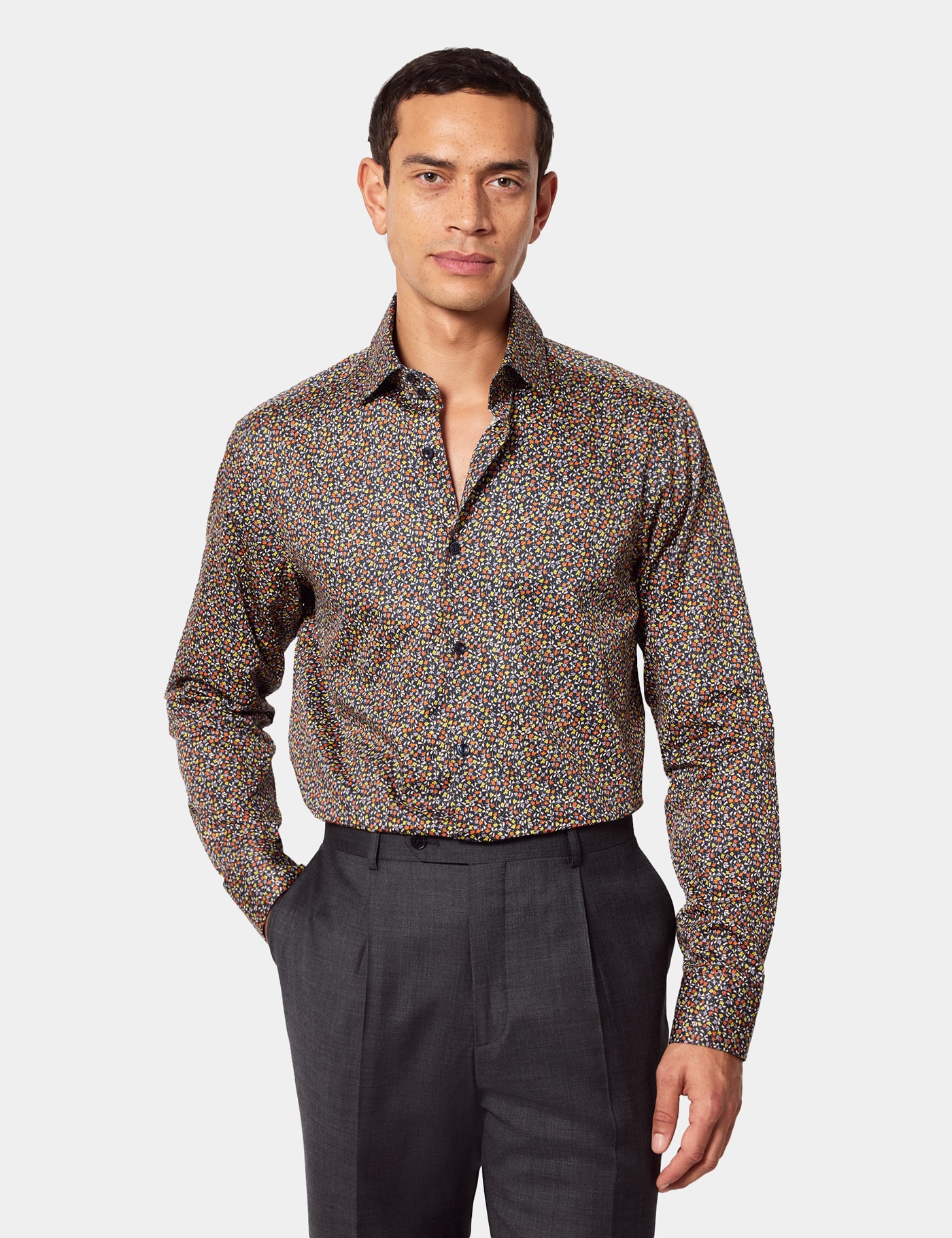 Hawes & Curtis Slim Fit Navy & Yellow Floral Curtis Shirt Size: XS