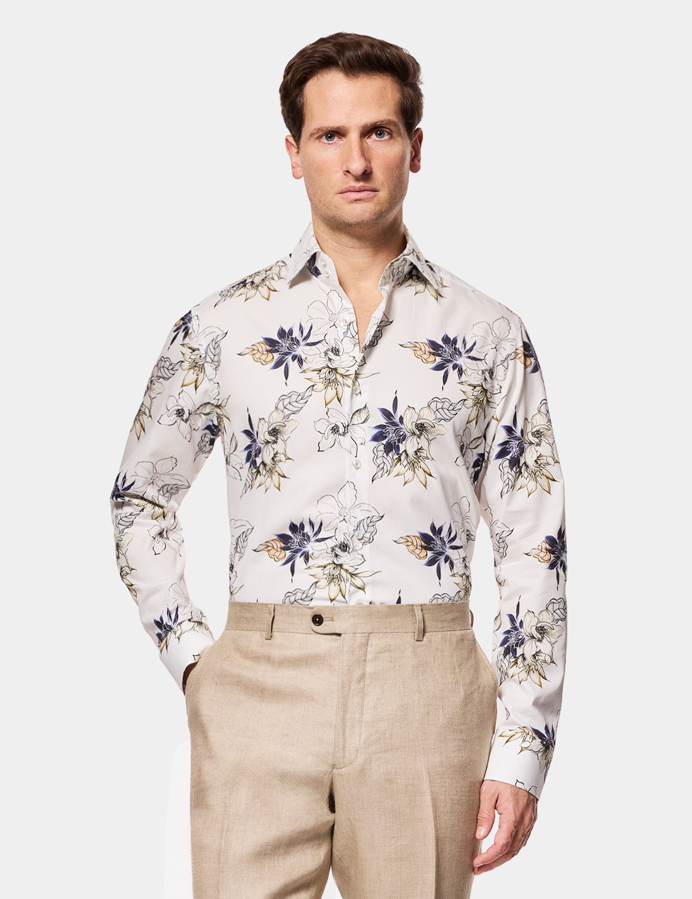 Hawes & Curtis Slim Fit White & Navy Floral Dobby Curtis Shirt Size: XXXL
