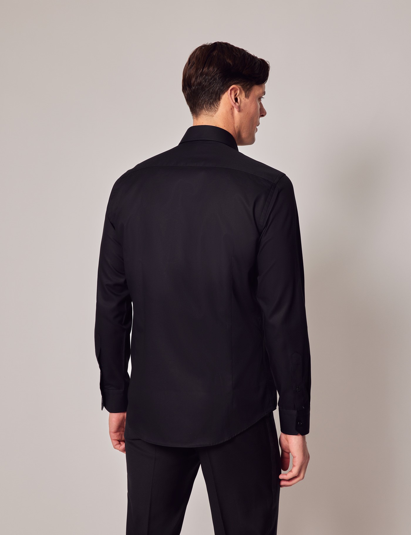 Men's Curtis Plain Black Poplin Relaxed Slim Fit Evening Shirt Hawes & Curtis