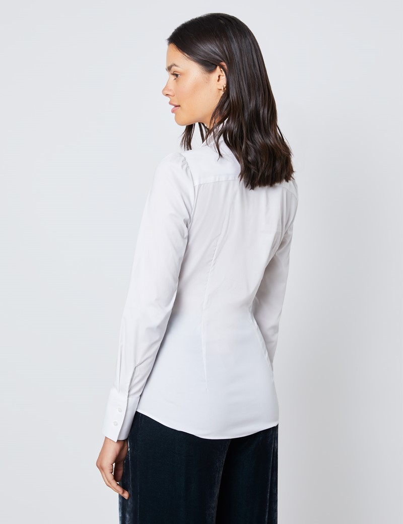 women's white fitted shirt