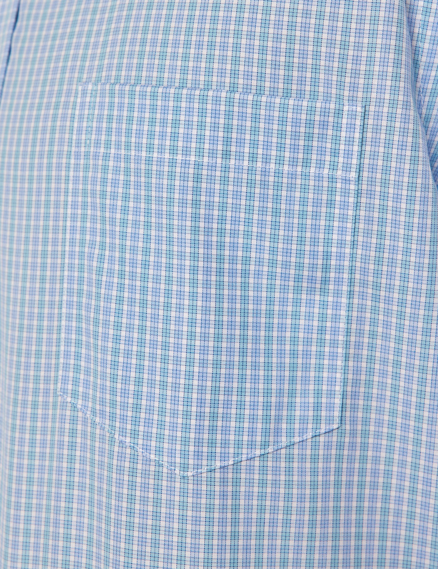 Hawes & Curtis Tailored Fit Blue & White Check Non-Iron Shirt | Short Sleeve | Chest Pocket Size: Small image 4
