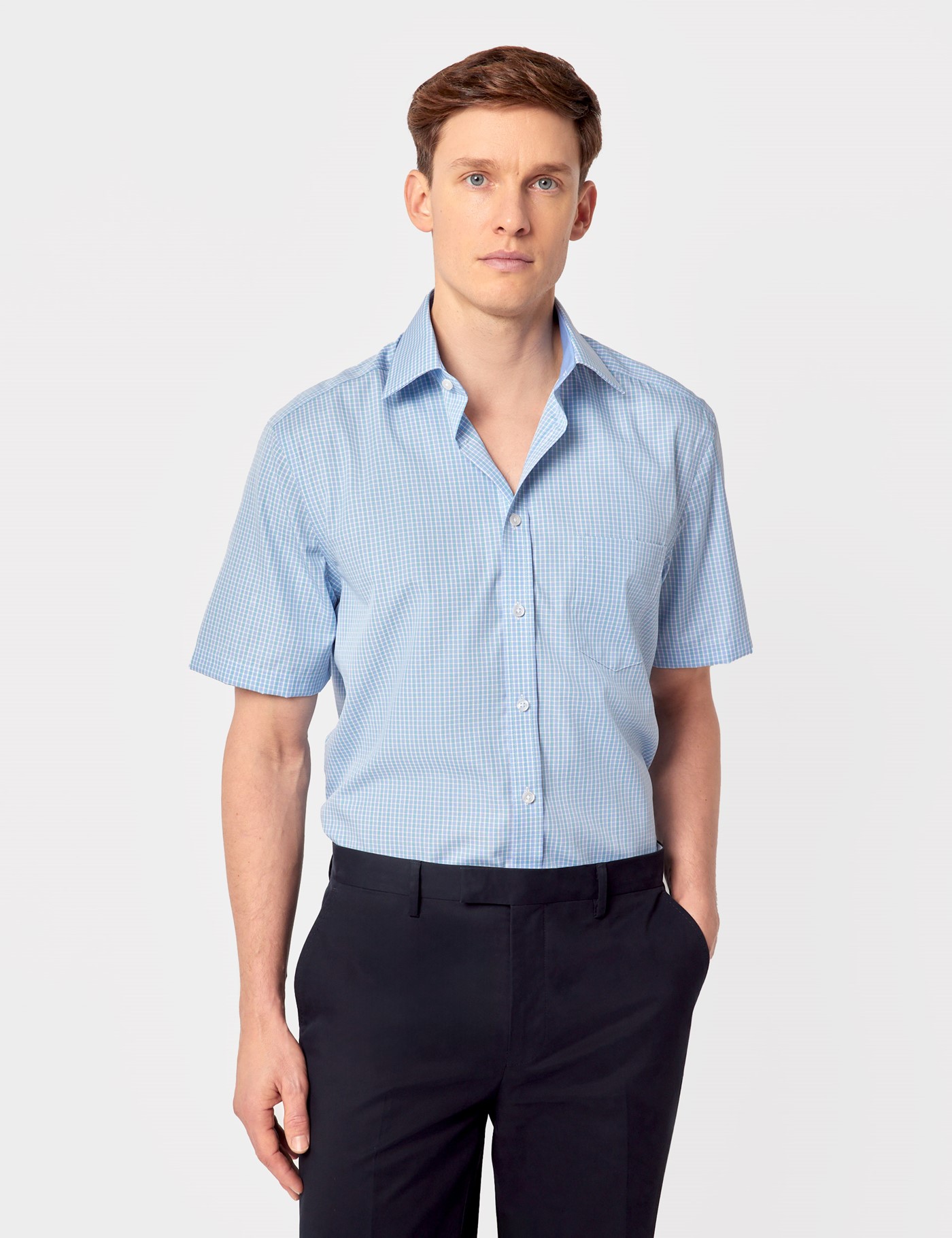 Hawes & Curtis Tailored Fit Blue & White Check Non-Iron Shirt | Short Sleeve | Chest Pocket Size: Small
