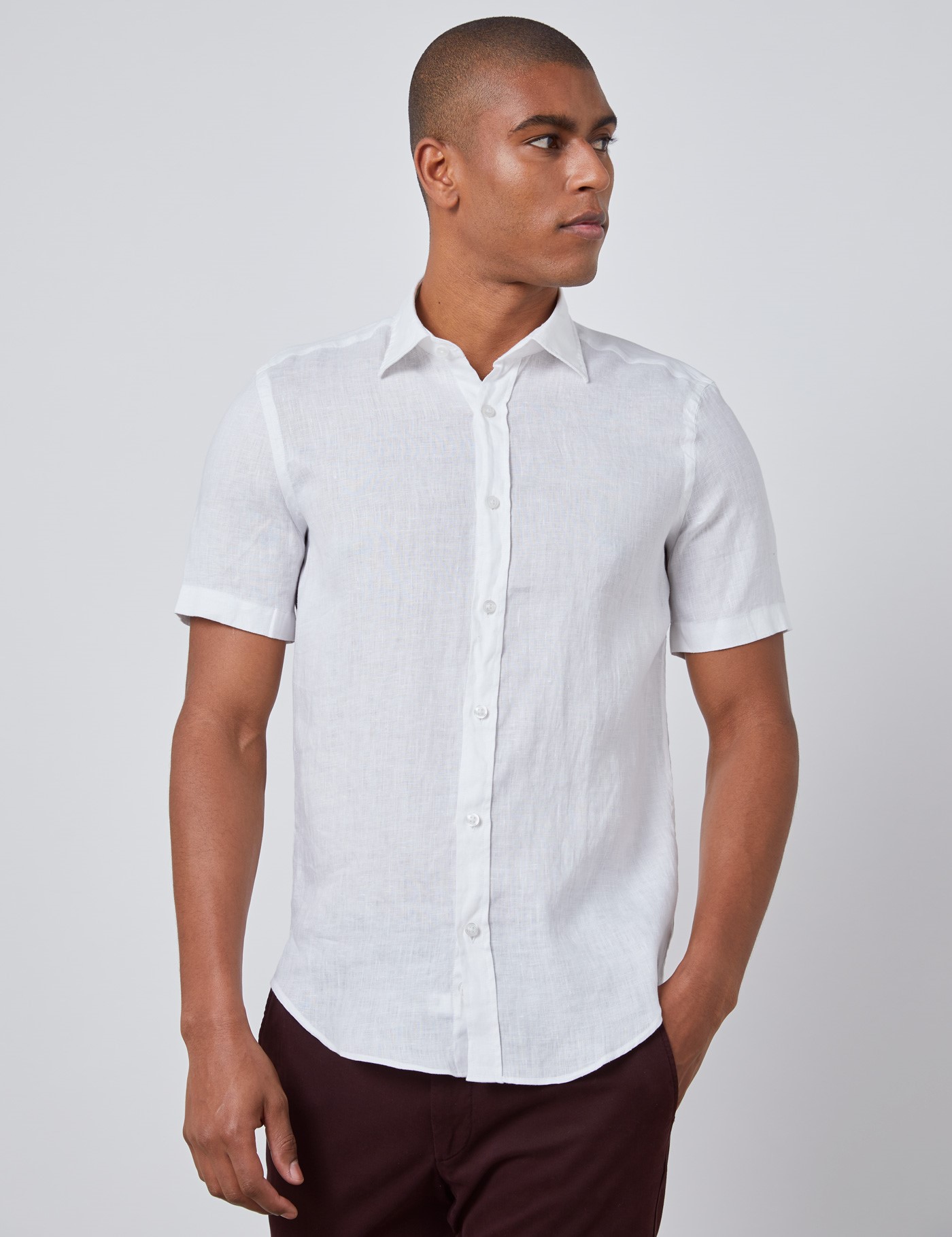Men’s White Tailored Fit Short Sleeve Linen Shirt | Hawes & Curtis