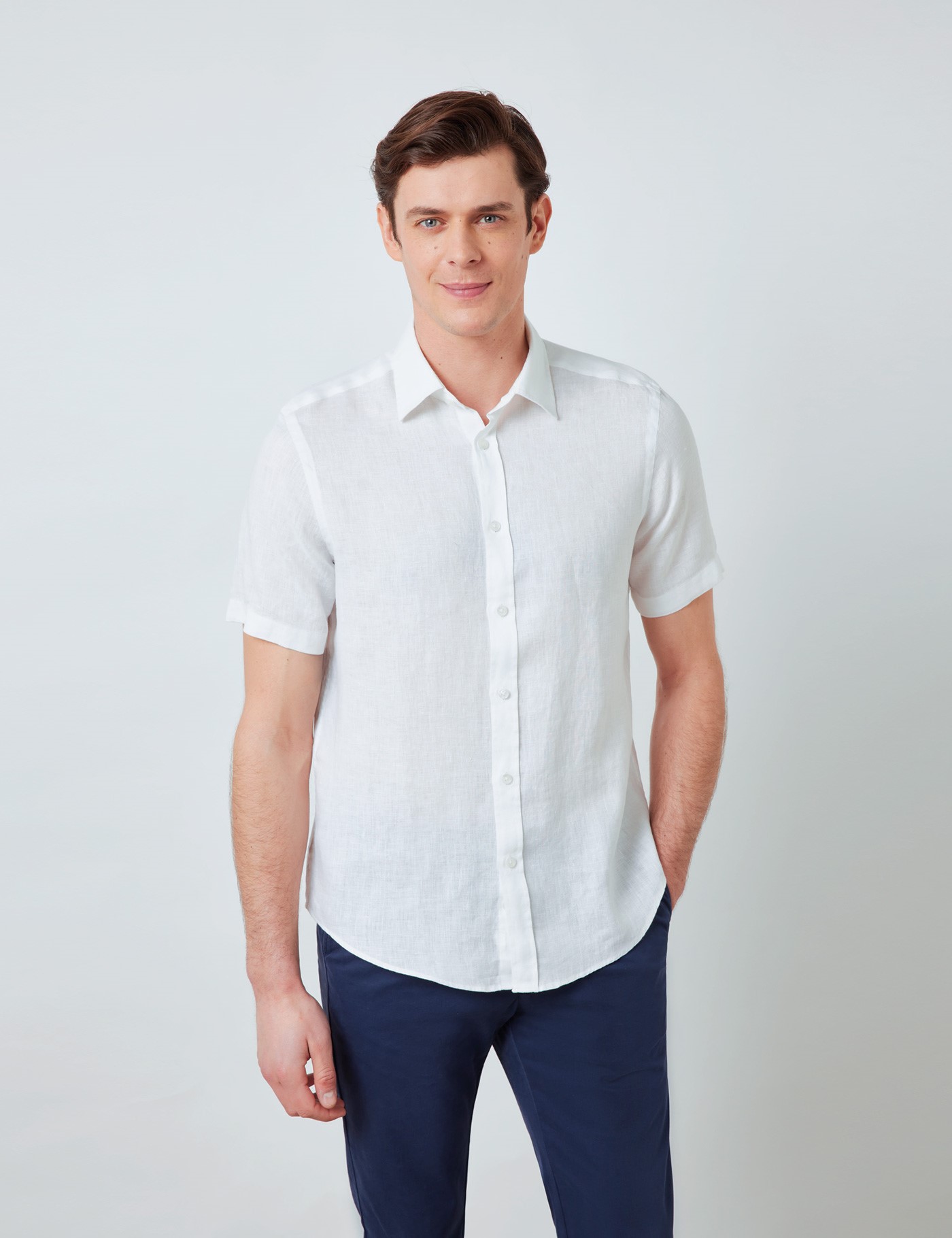 Linen Relaxed Slim Fit Short Sleeve Shirt in White| Hawes & Curtis