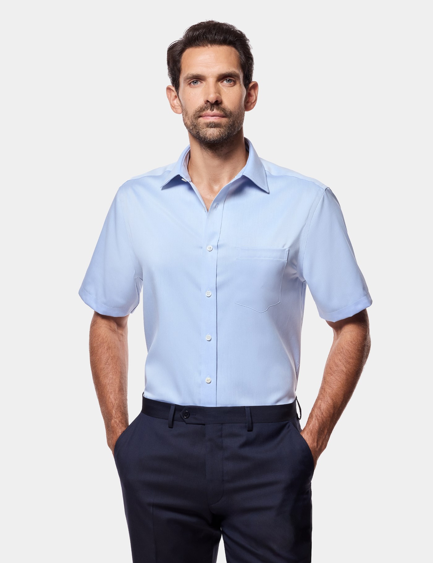 Hawes & Curtis Classic Fit Blue Twill Non-Iron Shirt | Short Sleeve | Chest Pocket Size: Small