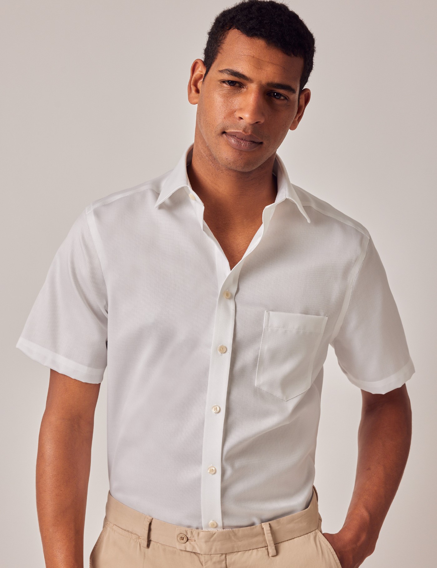 Non-Iron White Pique Tailored Short Sleeve Shirt – Chest Pocket