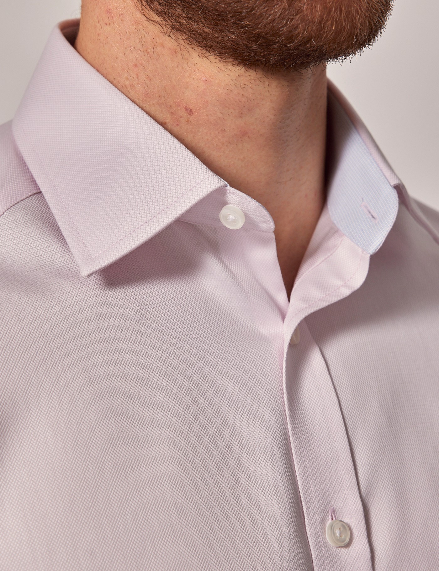 Hawes & Curtis Tailored Fit Pink Pique Non-Iron Shirt | Short Sleeve | Chest Pocket Size: Small image 2