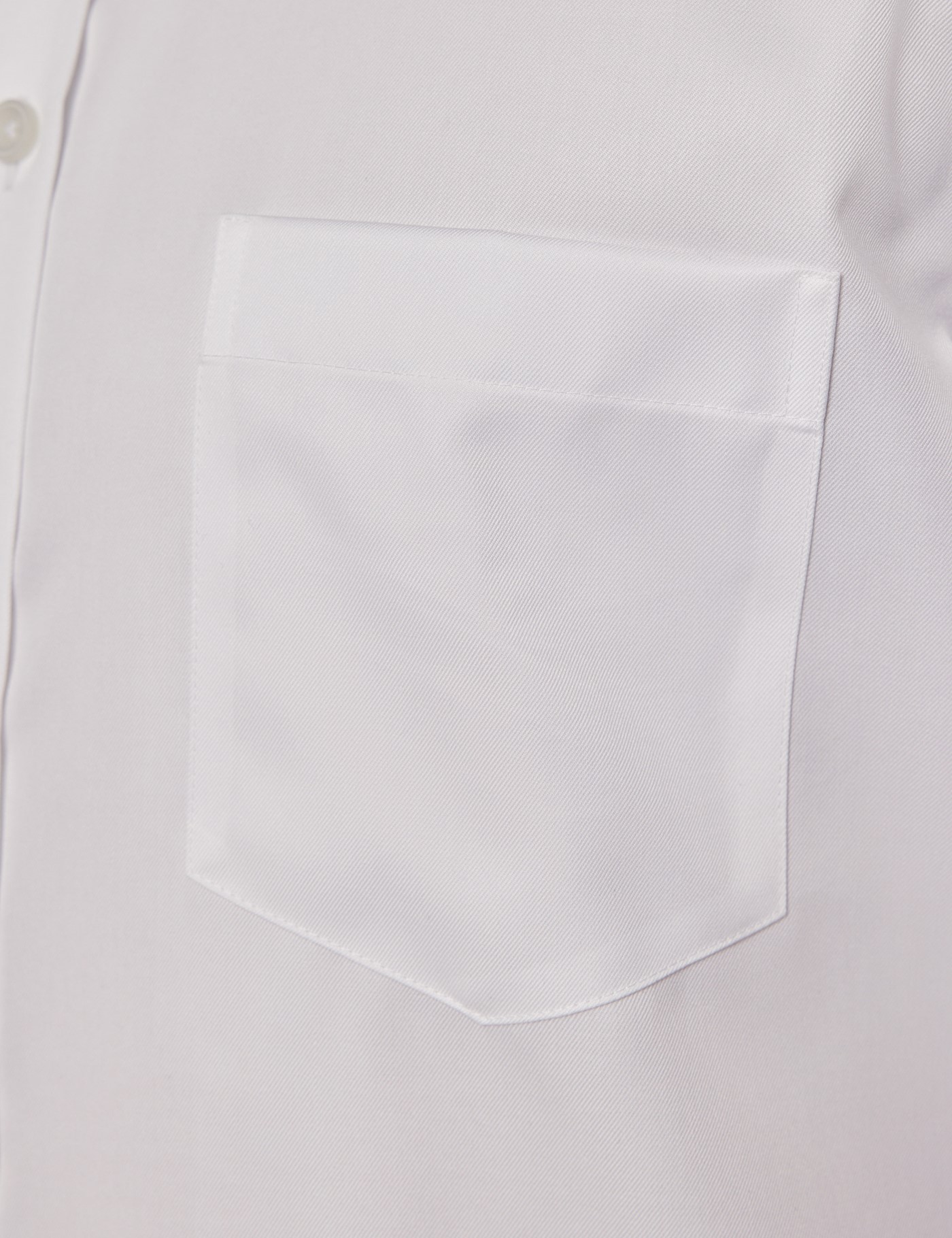 Hawes & Curtis Tailored Fit White Twill Non-Iron Shirt | Short Sleeve | Chest Pocket Size: Small image 4
