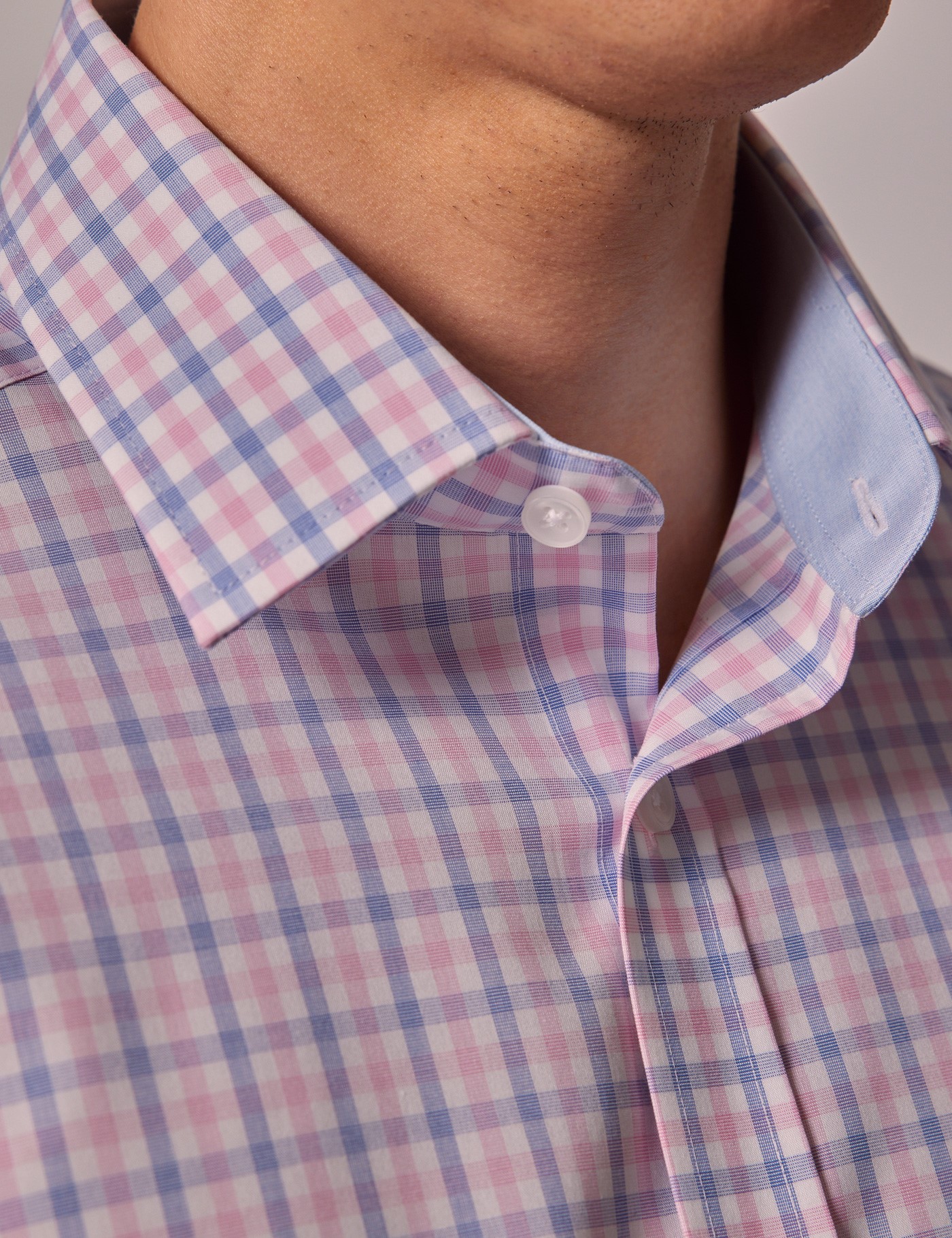Hawes & Curtis Slim Fit Pink & Blue Check Non-Iron Shirt | Short Sleeve Size: Small image 2