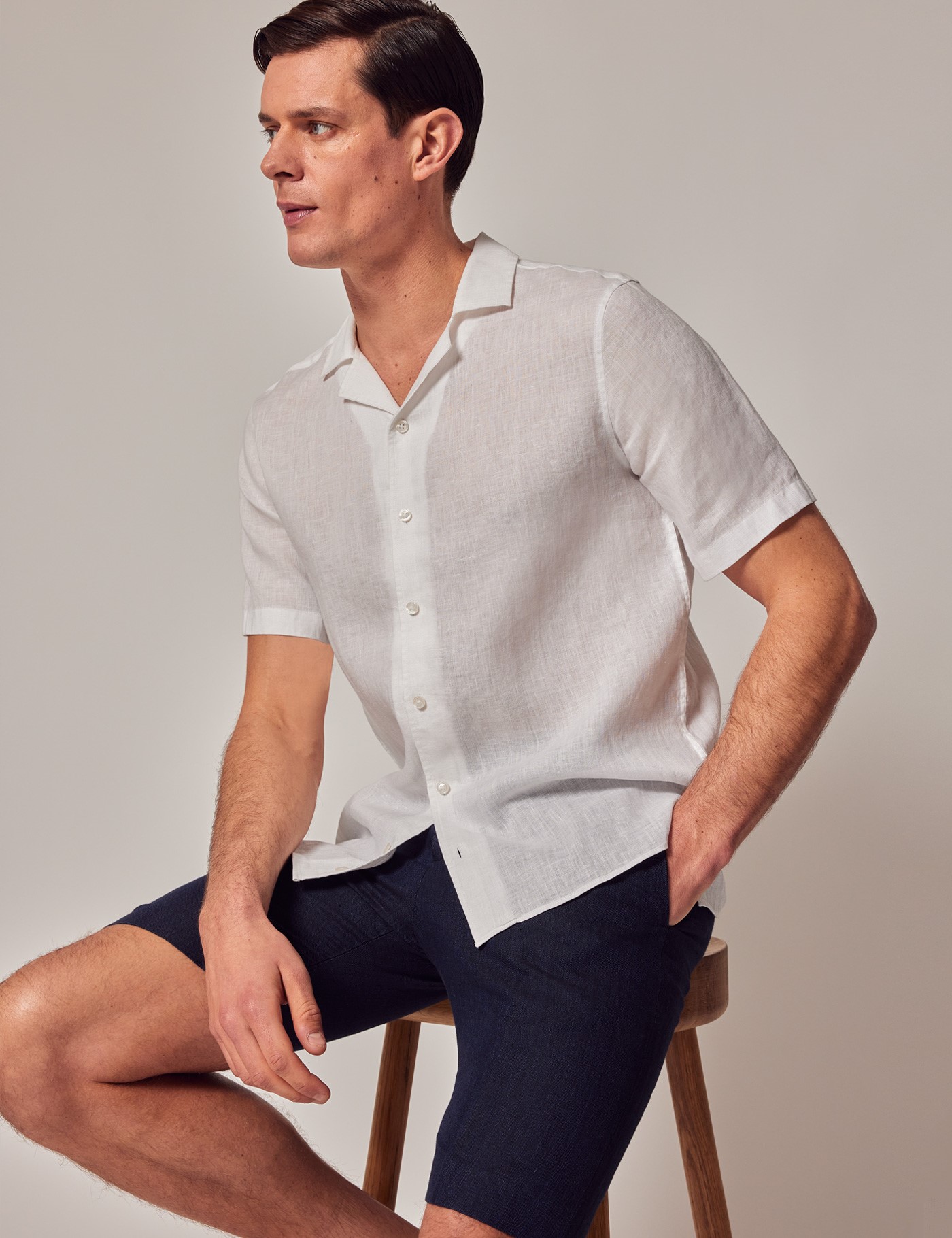 Men's White Linen Slim Short Sleeve Shirt - Revere Collar