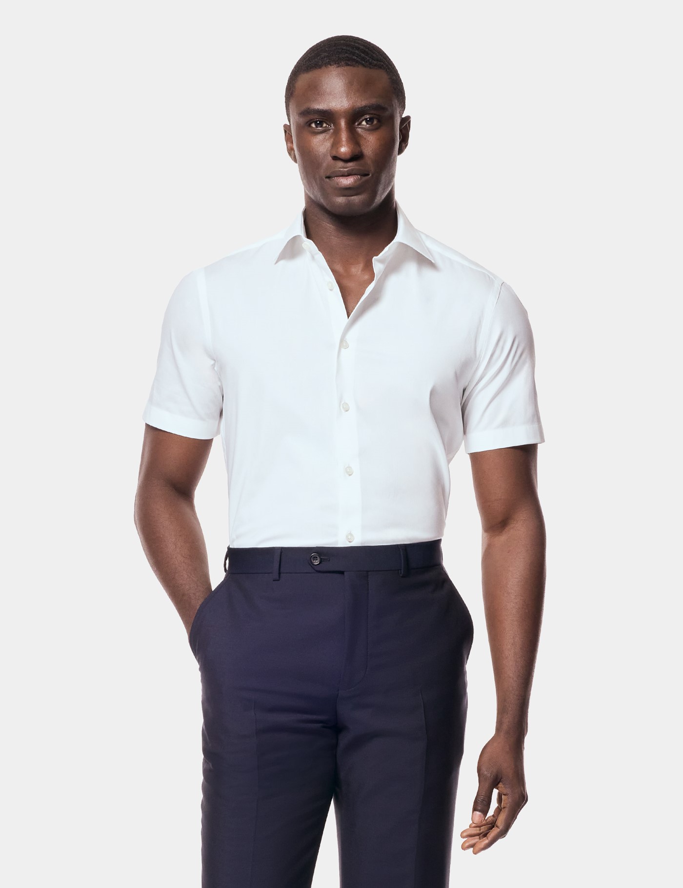 Hawes & Curtis Fitted Slim White Shirt | Short Sleeve Size: Medium