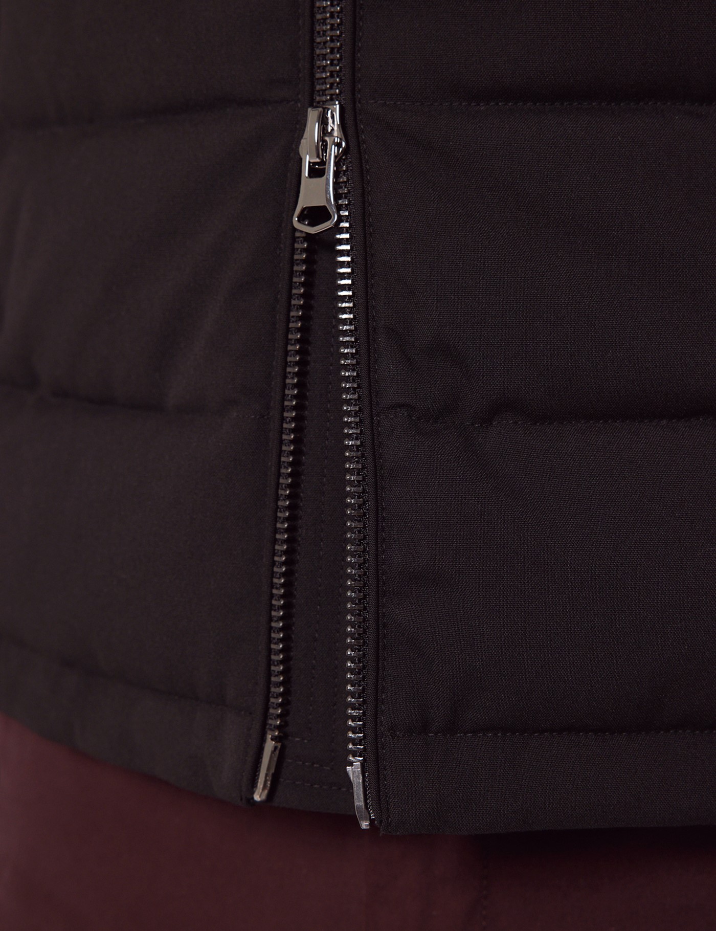 Hawes & Curtis Black Hooded Padded Coat Size: 48 reg (EU 58) image 4