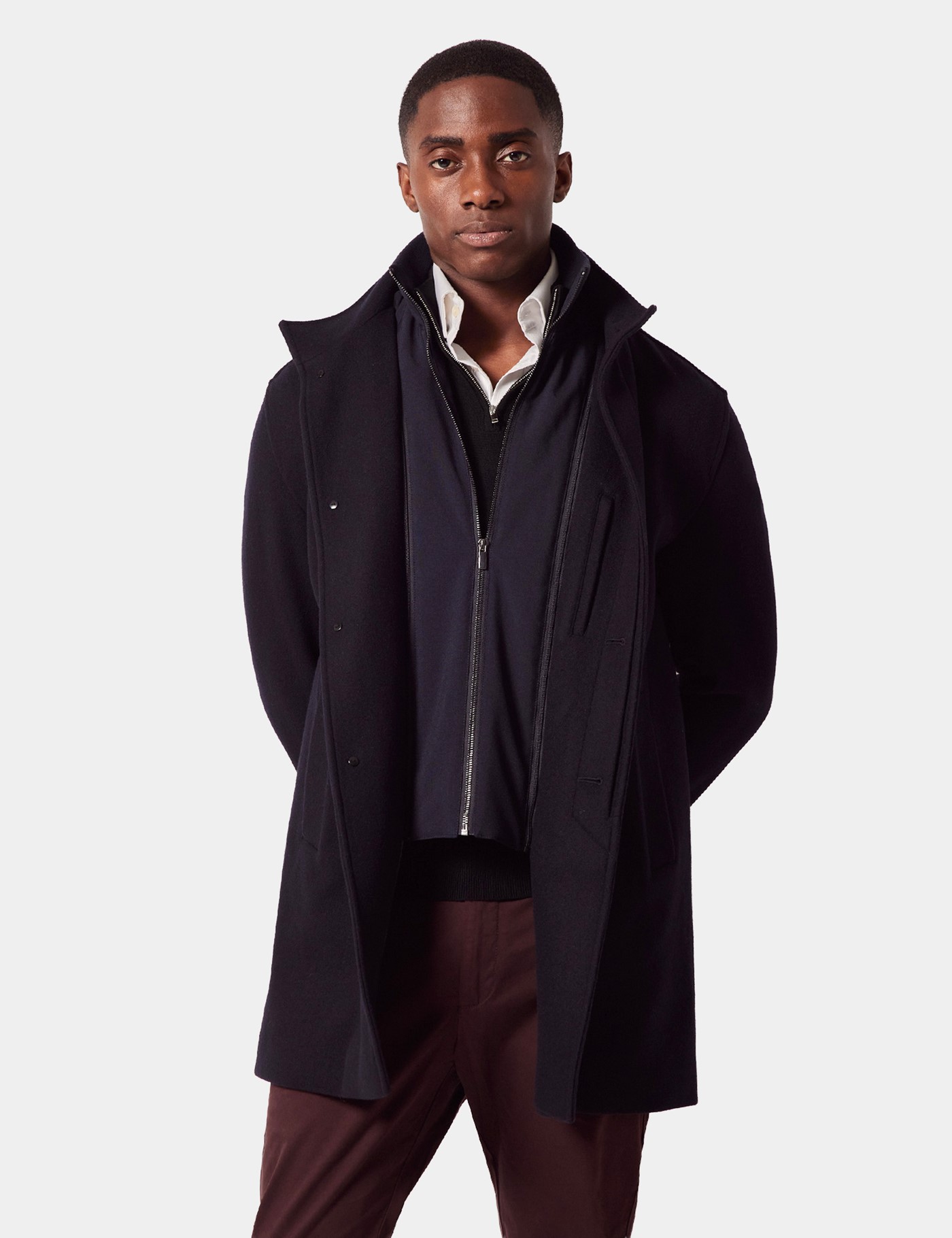 Hawes & Curtis Navy Funnel Neck Coat Size: 46 reg (EU 56)