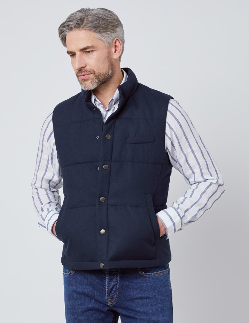 Wool Blend Men’s Gilet with Two Side Pockets in Navy| Hawes & Curtis | UK