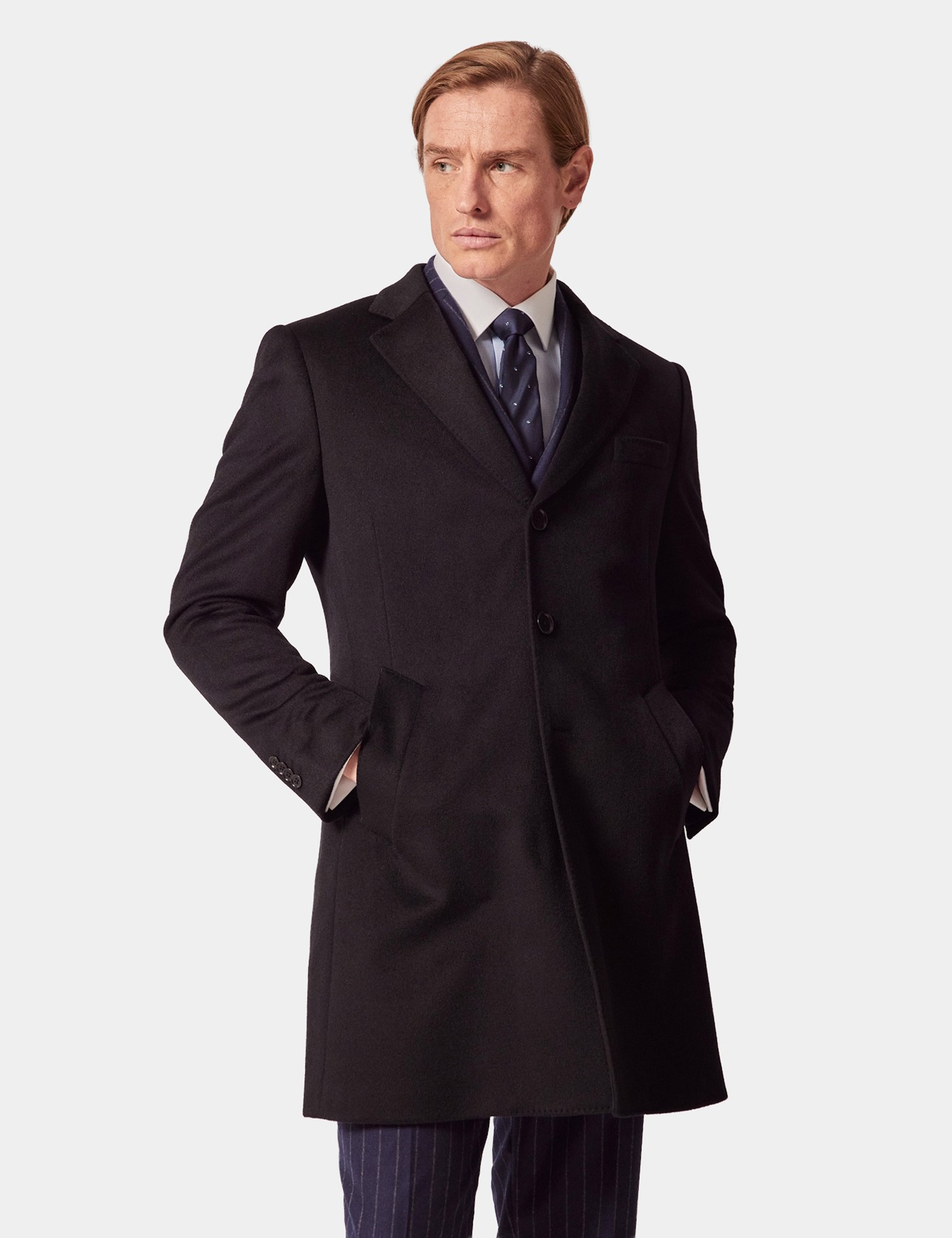Hawes & Curtis Black Overcoat Size: 48 reg (EU 58)