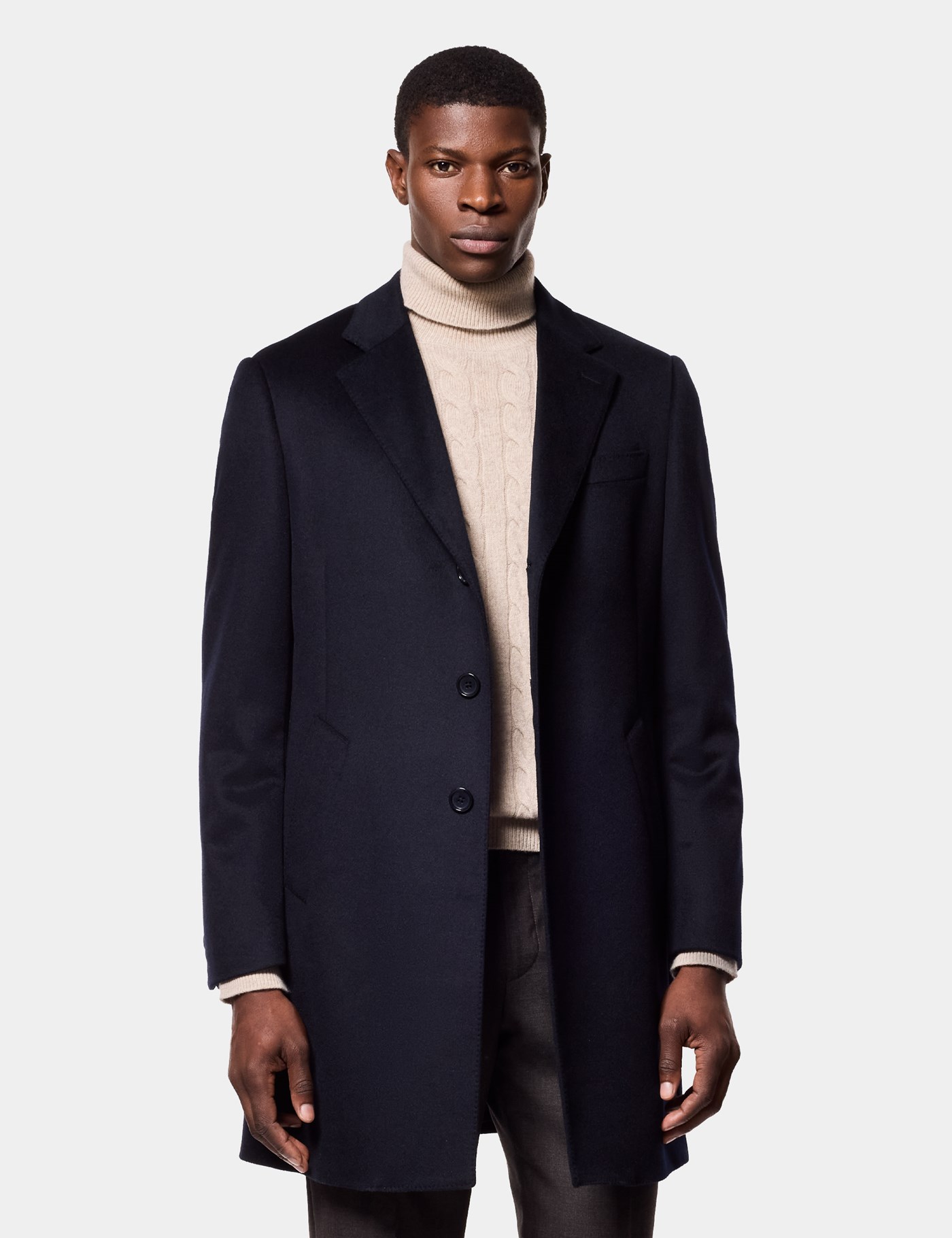 Hawes & Curtis Navy Overcoat Size: 48 (EU 58)