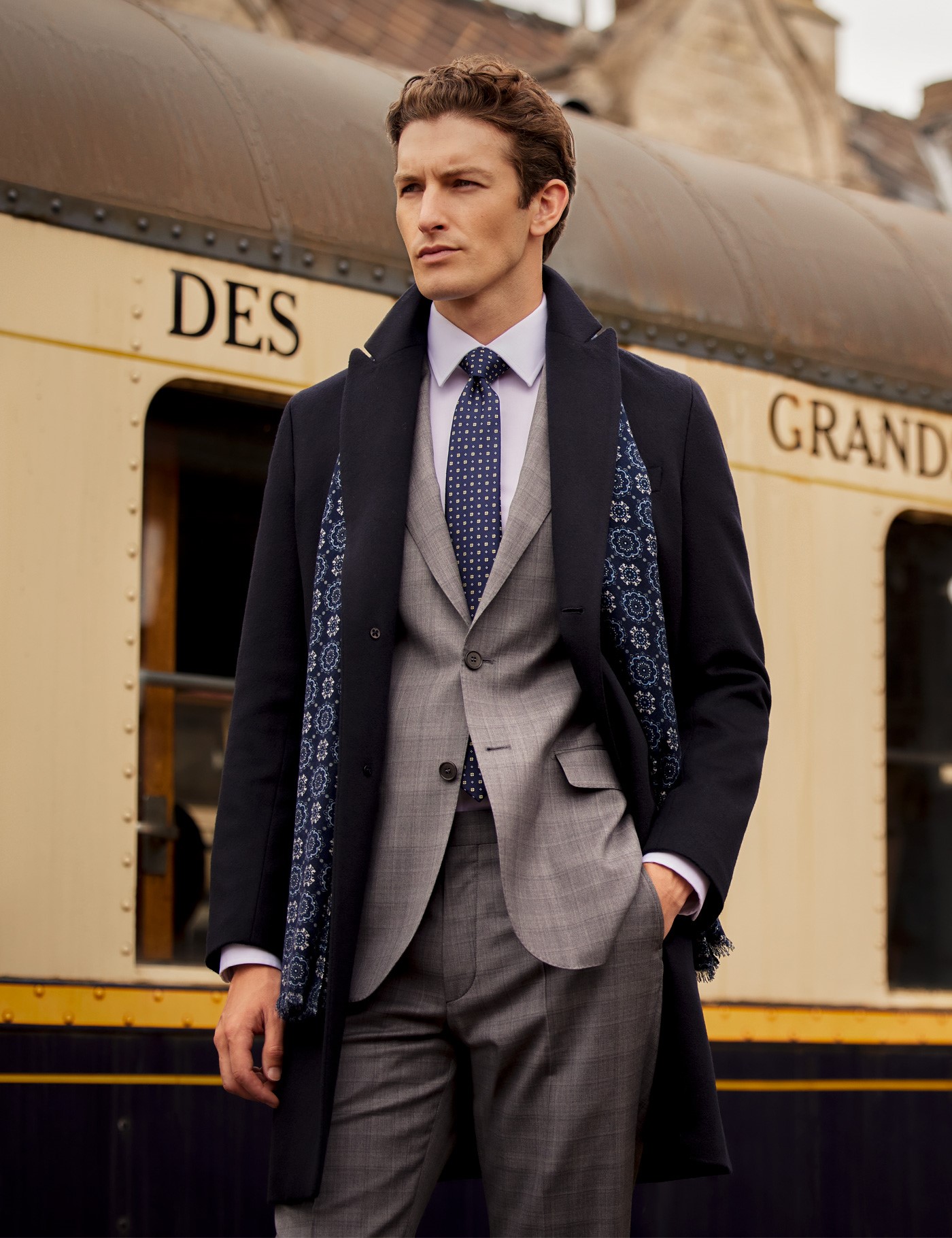 Men's Navy Wool with Back | Hawes & Curtis