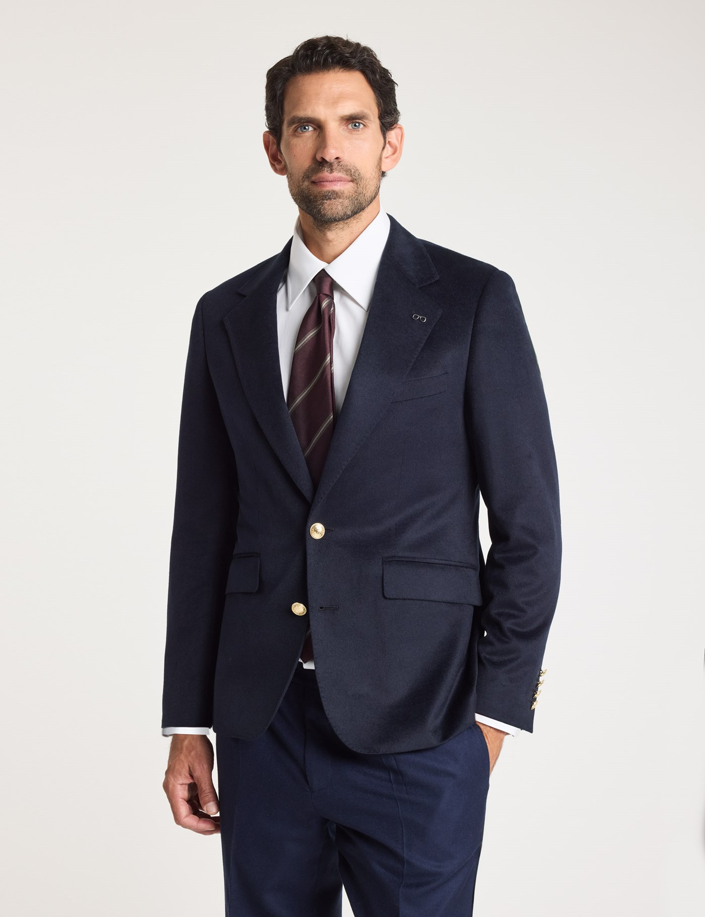 Hawes & Curtis Slim Navy Wool-Cashmere Blazer Size: 44 (EU 54)