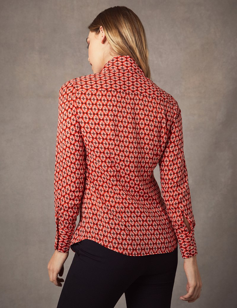 Women's Black & Red Geometric Print Semi Fitted Blouse With Contrast ...