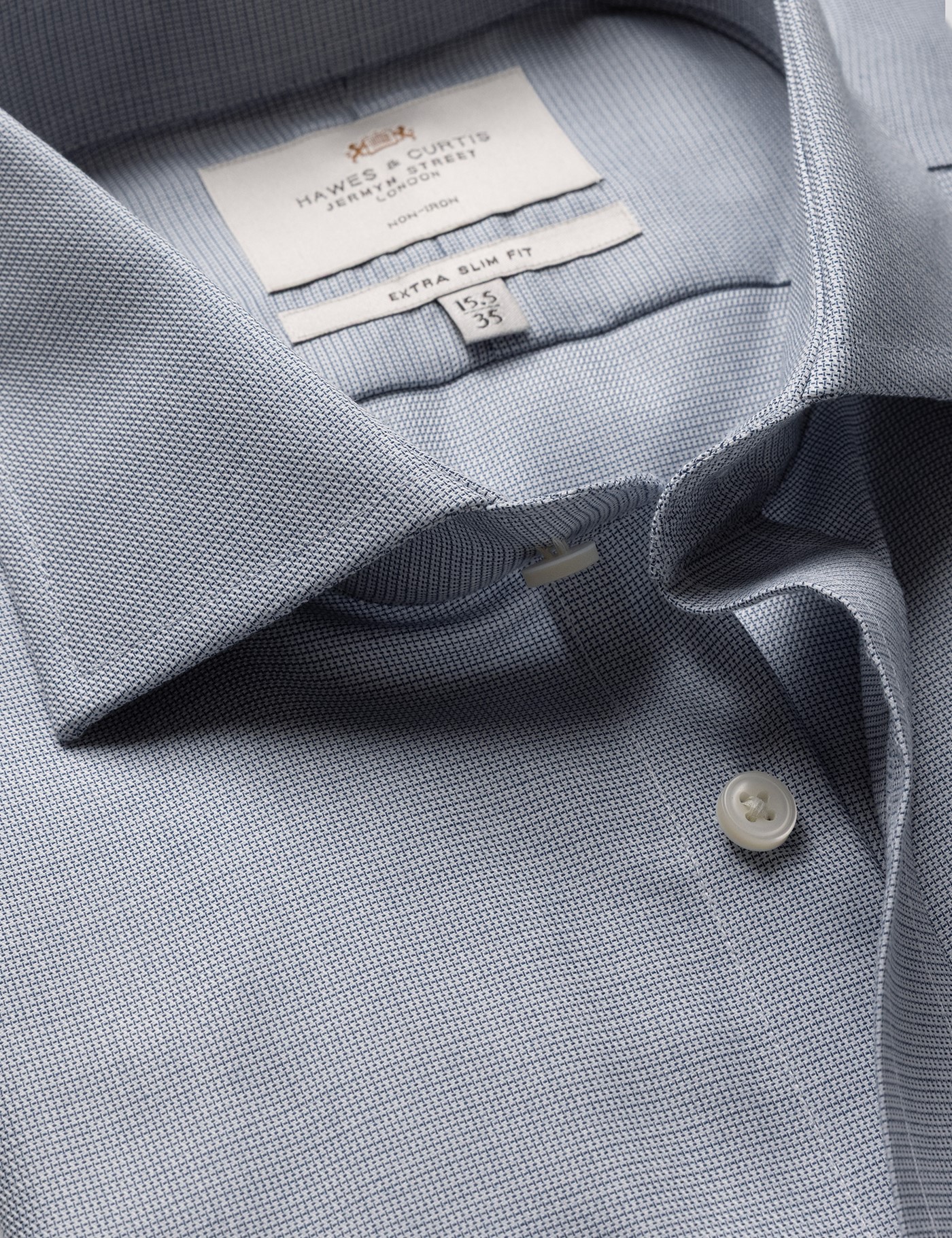 Hawes & Curtis Extra Slim Fit Navy & White Textured Weave Non-Iron Shirt Size: 16.5" collar, 34" sleeve