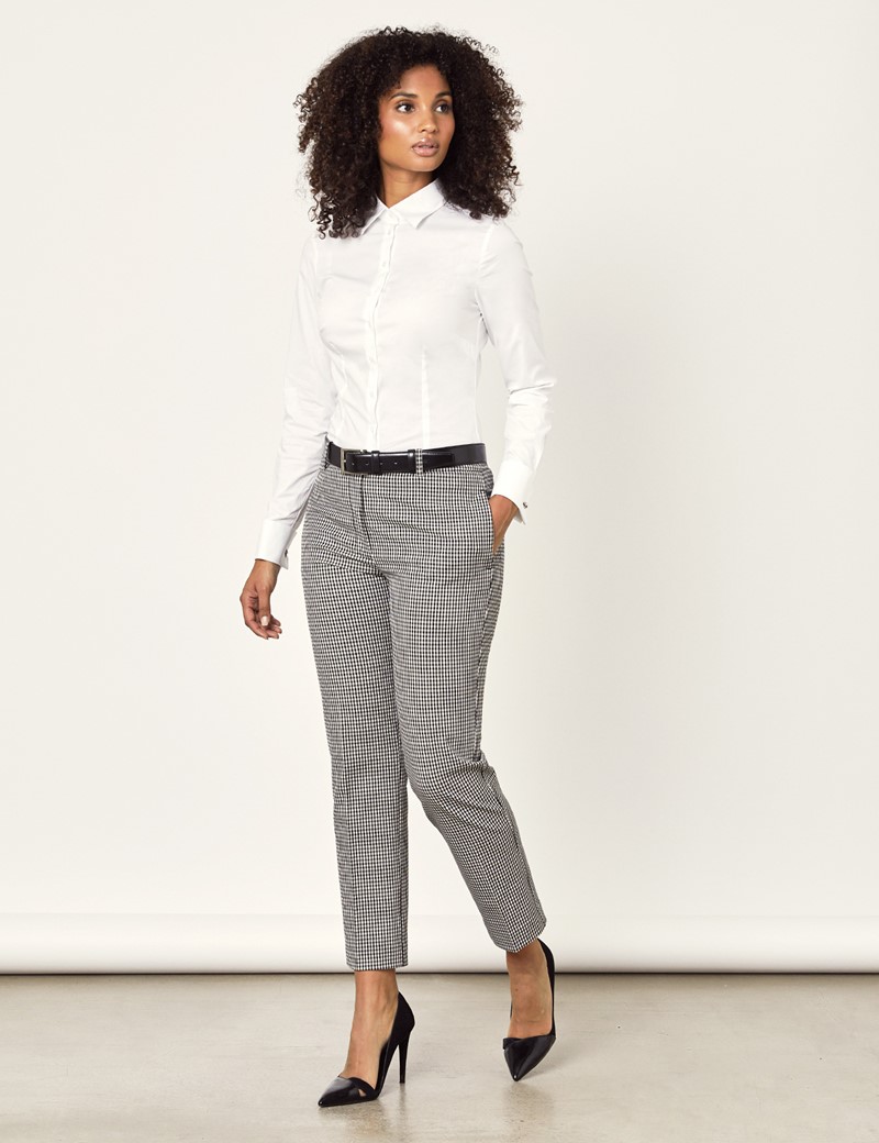 Women's White Fitted Cotton Stretch Shirt - Double Cuffs | Hawes & Curtis