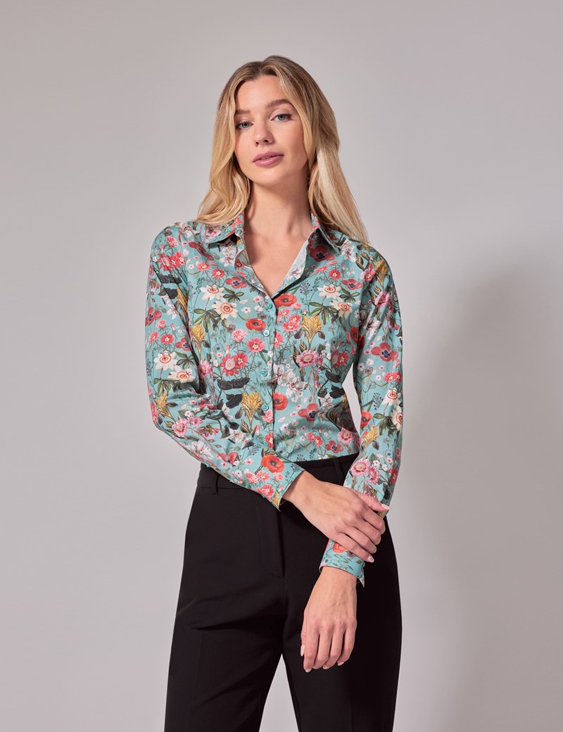 Women's Green & Red Floral Fitted Shirt