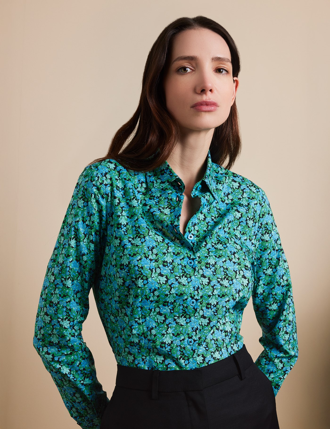 Hawes & Curtis Fitted Black & Green Floral Shirt Size: 6 image 2