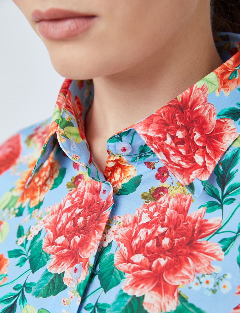 Women’s Light Blue & Red Vintage Blossom Floral Print Fitted Shirt