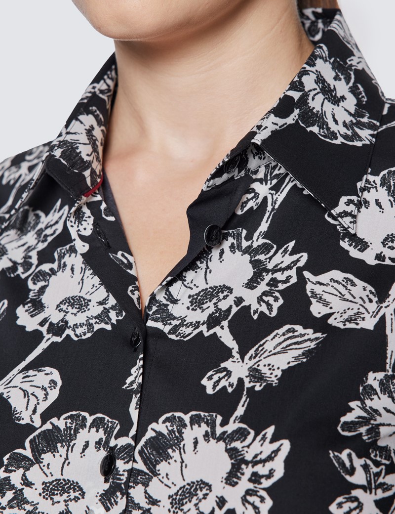 Women's Black & White Floral Print Fitted Cotton Stretch Shirt
