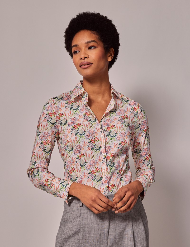 Women's White & Green Forest Floral Fitted Cotton Stretch Shirt | Hawes ...