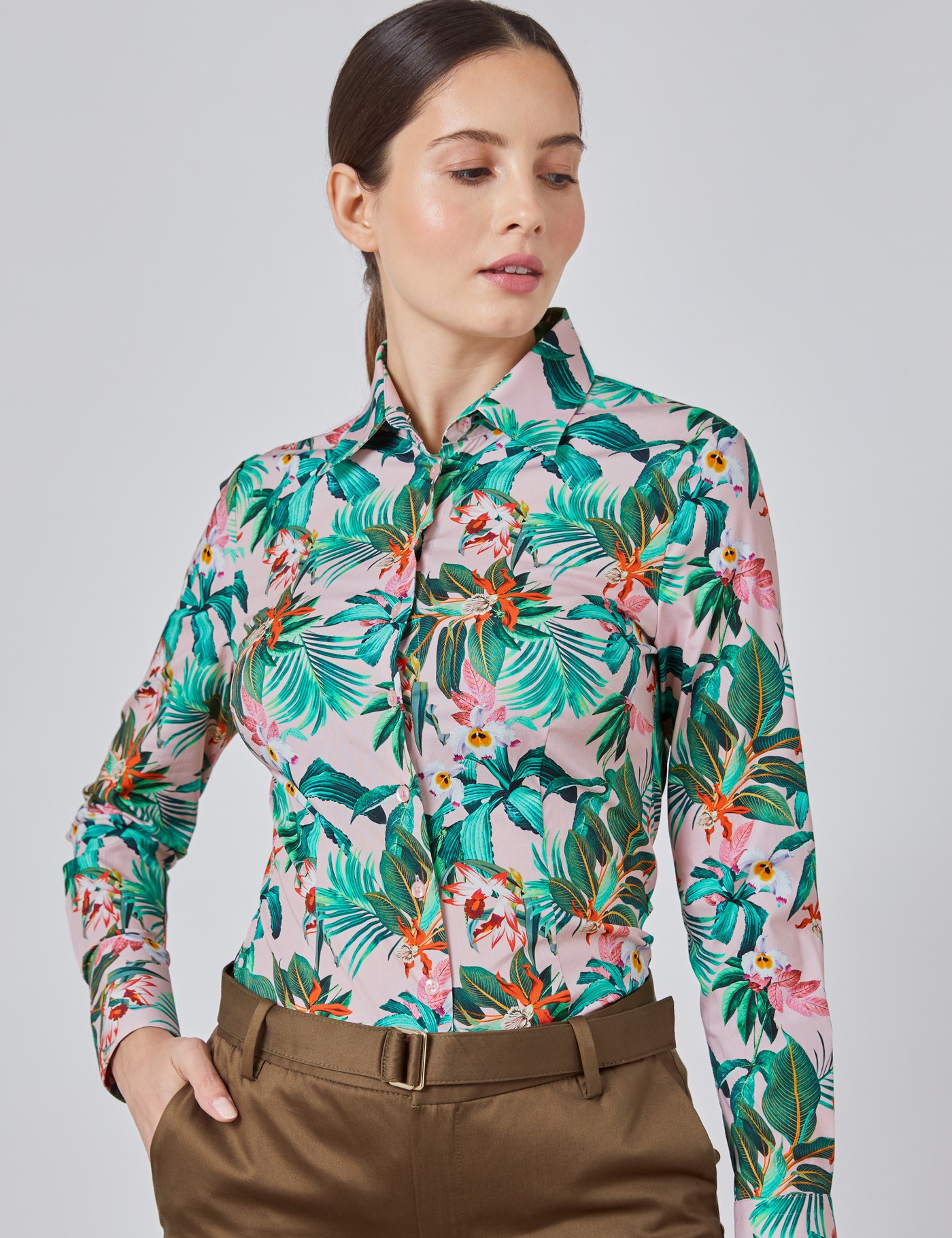 Image of Hawes & Curtis Women's Floral Fitted Shirt in Pink/Green Size  Single Cuff