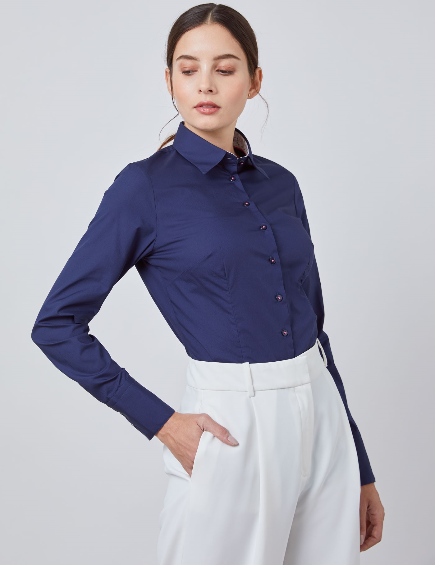Women's Navy Cotton Poplin Fitted Shirt - Single Cuff | Hawes & Curtis