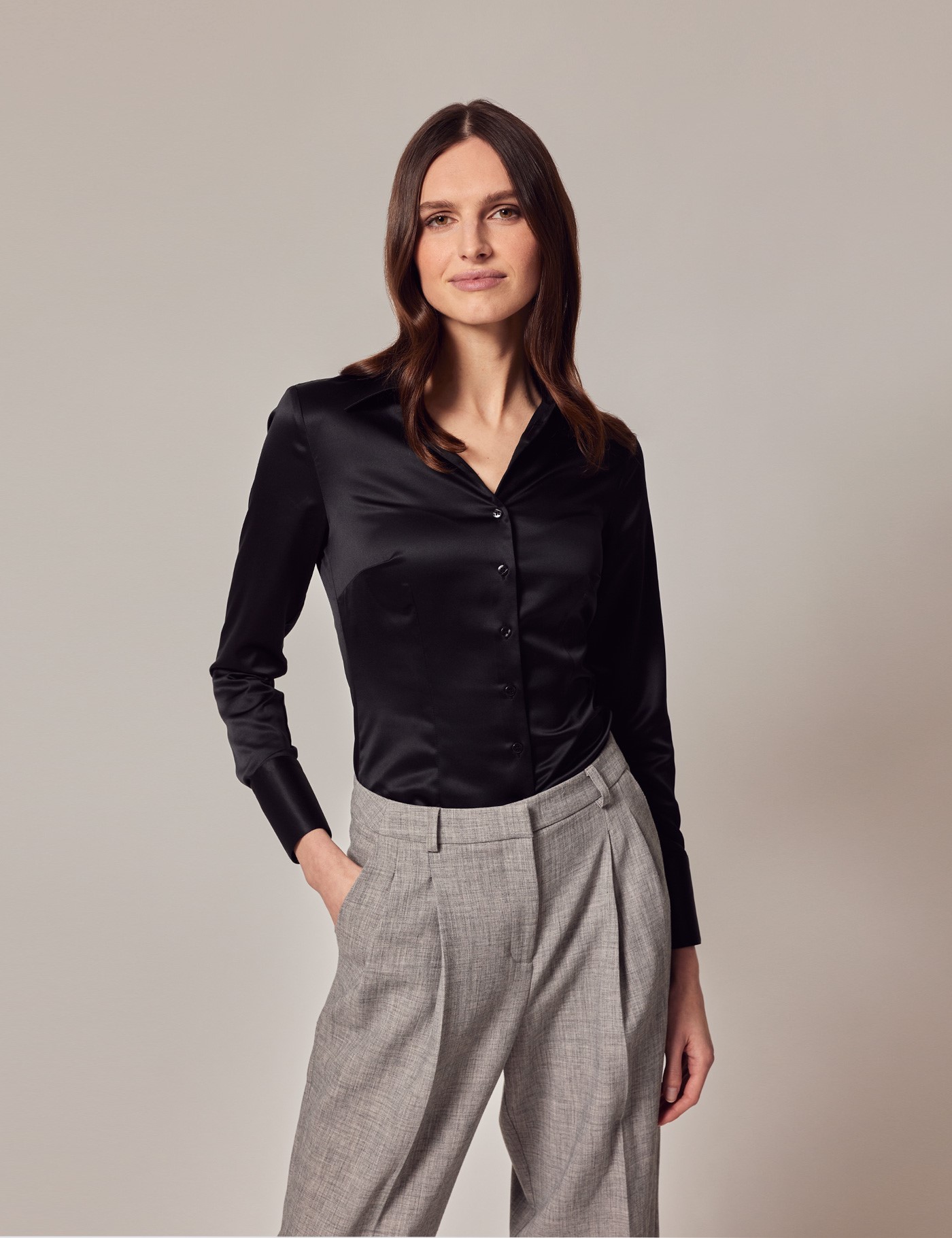 Women's Fitted Shirt with Single Cuff in Black | Hawes & Curtis
