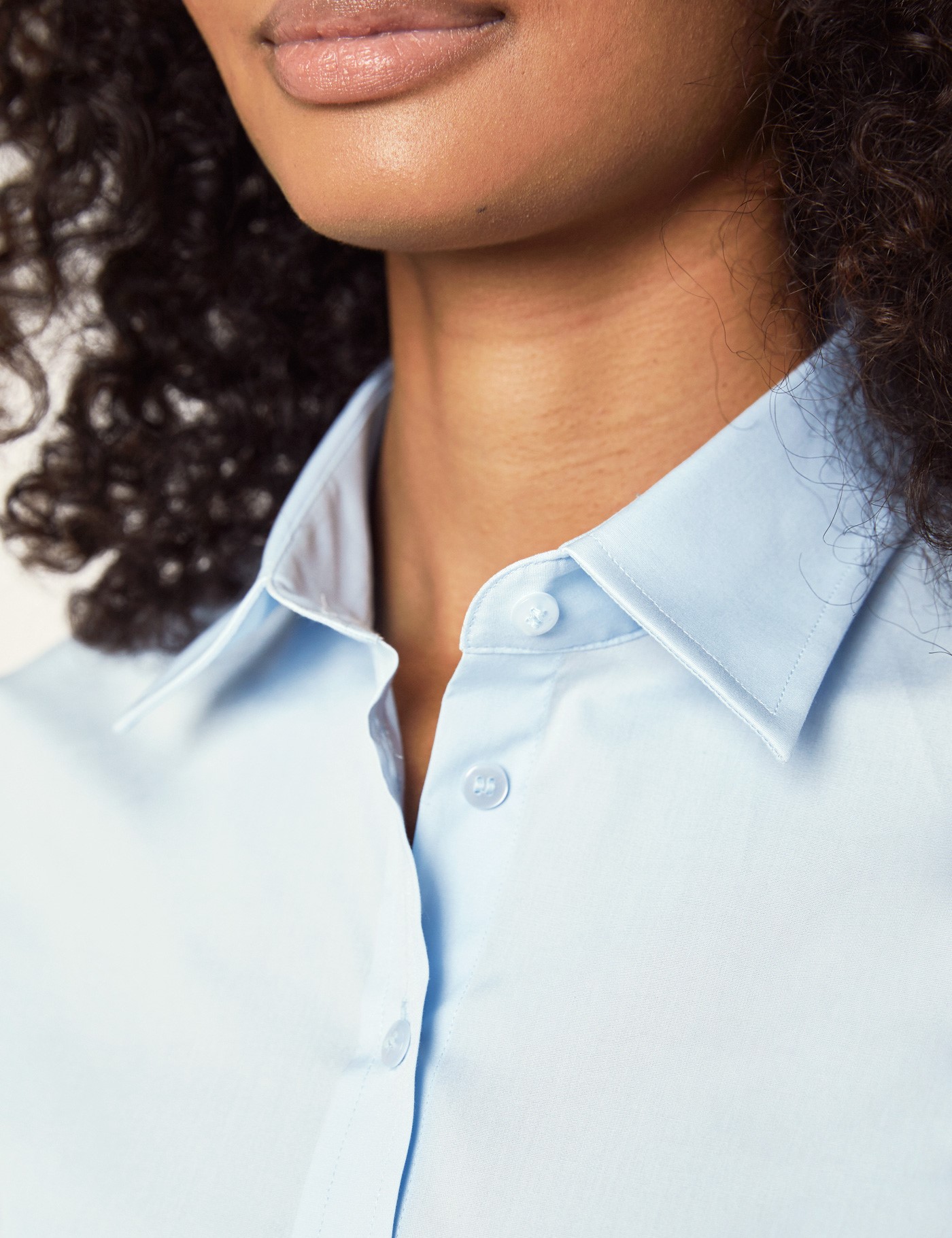 Women's Ice Blue Fitted Short Sleeve Shirt Hawes & Curtis
