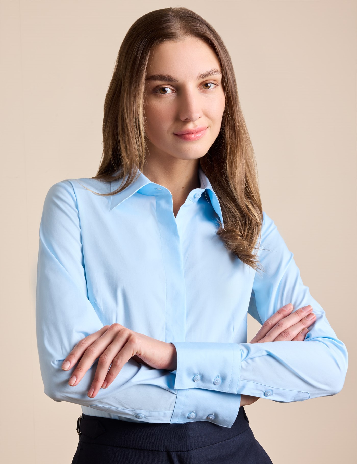 Hawes & Curtis Fitted Ice Blue Shirt | Concealed Placket Size: 12 (UK 14)