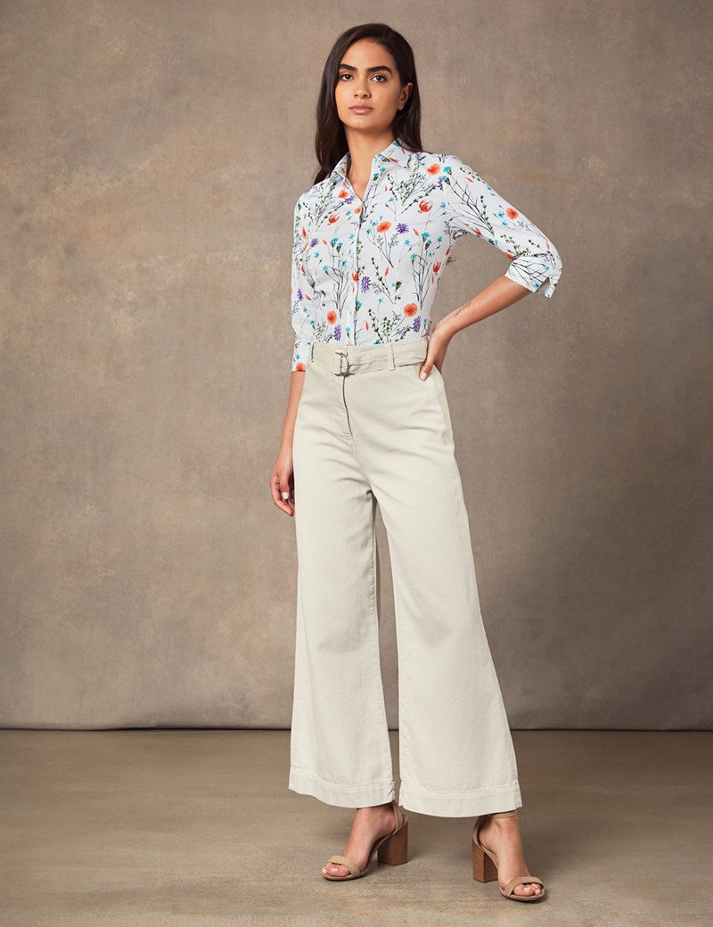 Women's White Floral Fitted 3 Quarter Sleeve Shirt | Hawes & Curtis