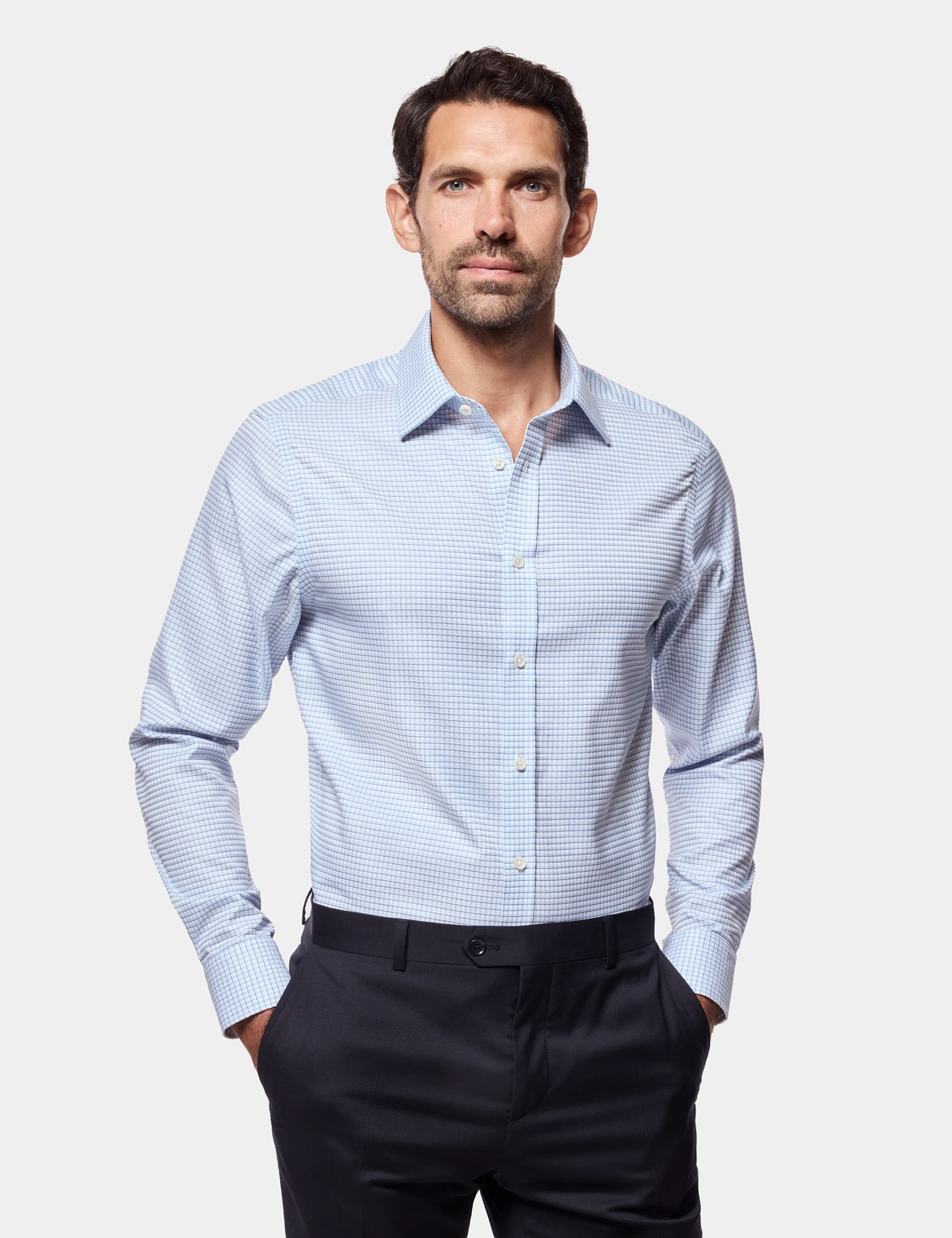 Hawes & Curtis Fitted Slim Blue & White Small Check Non-Iron Shirt Size: 16.5" collar, 34" sleeve